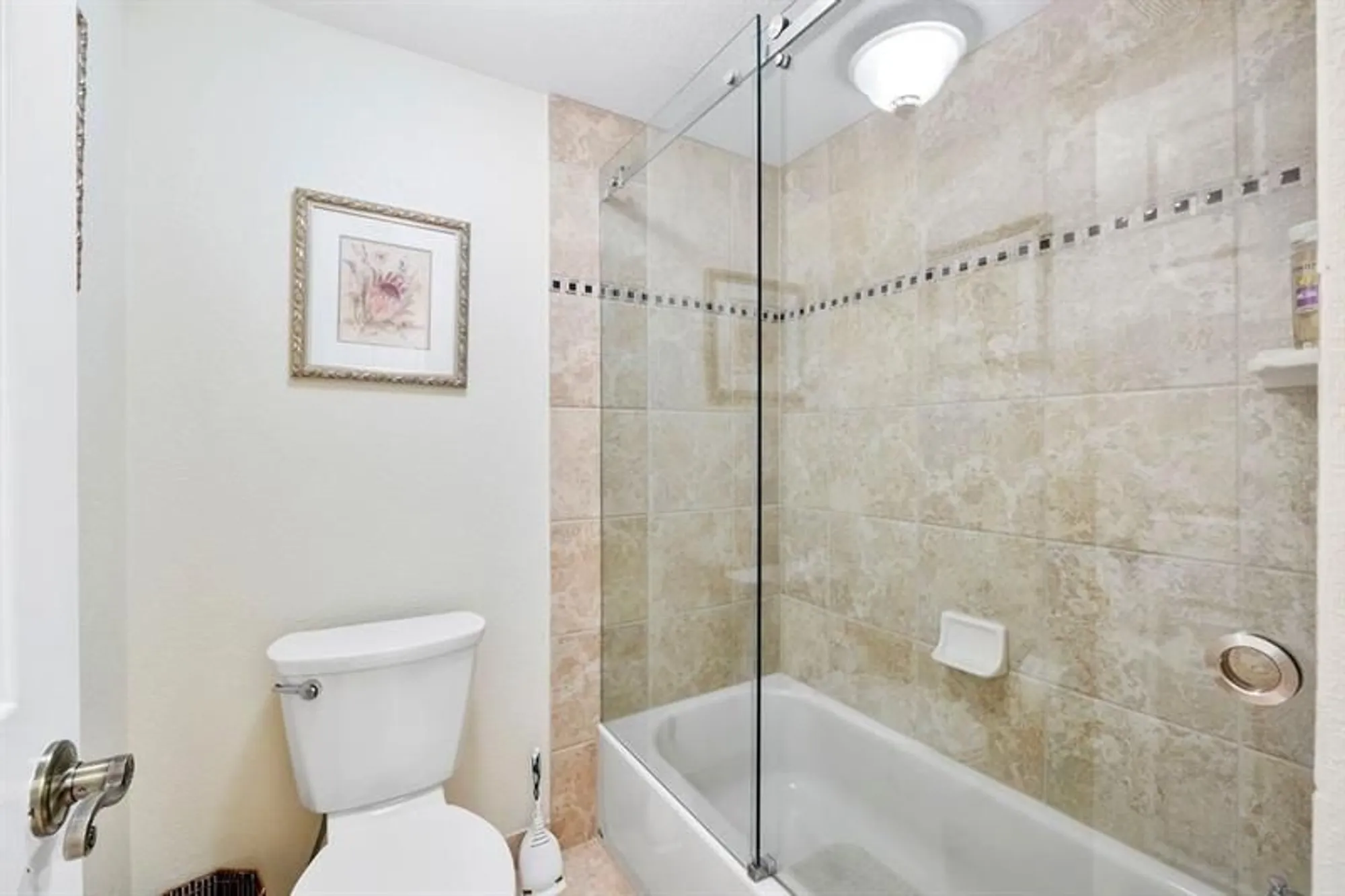 Property Slideshow image 24 of 38 | 21452 juego cir apt 31a, Boca Raton, FL, 33433