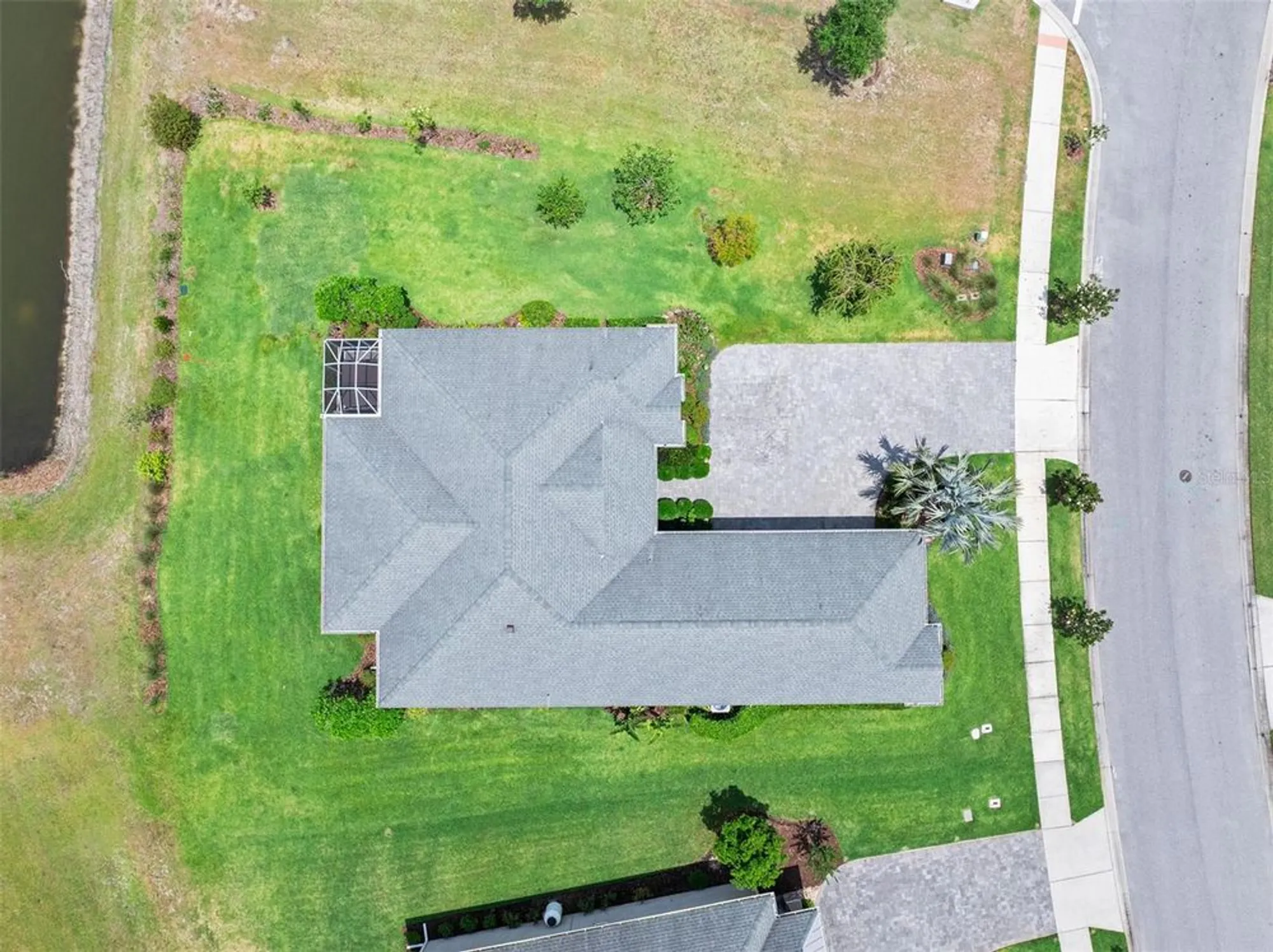 Property Slideshow image 8 of 66 | 3322 modena way, New Smyrna Beach, FL, 32168