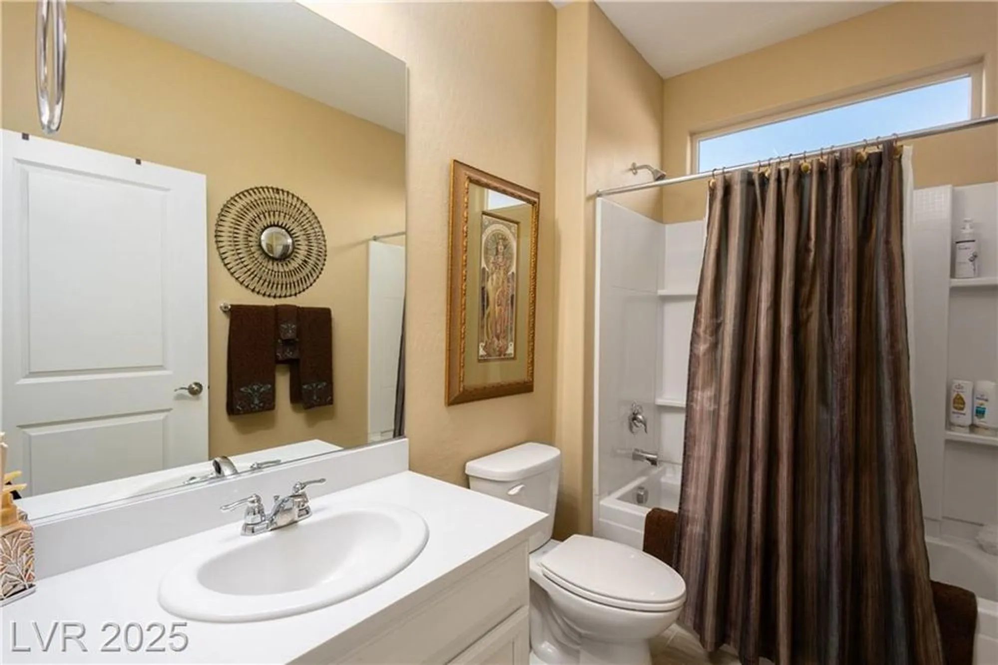 Property Slideshow image 18 of 27 | 757 bridle path ln, Mesquite, NV, 89034