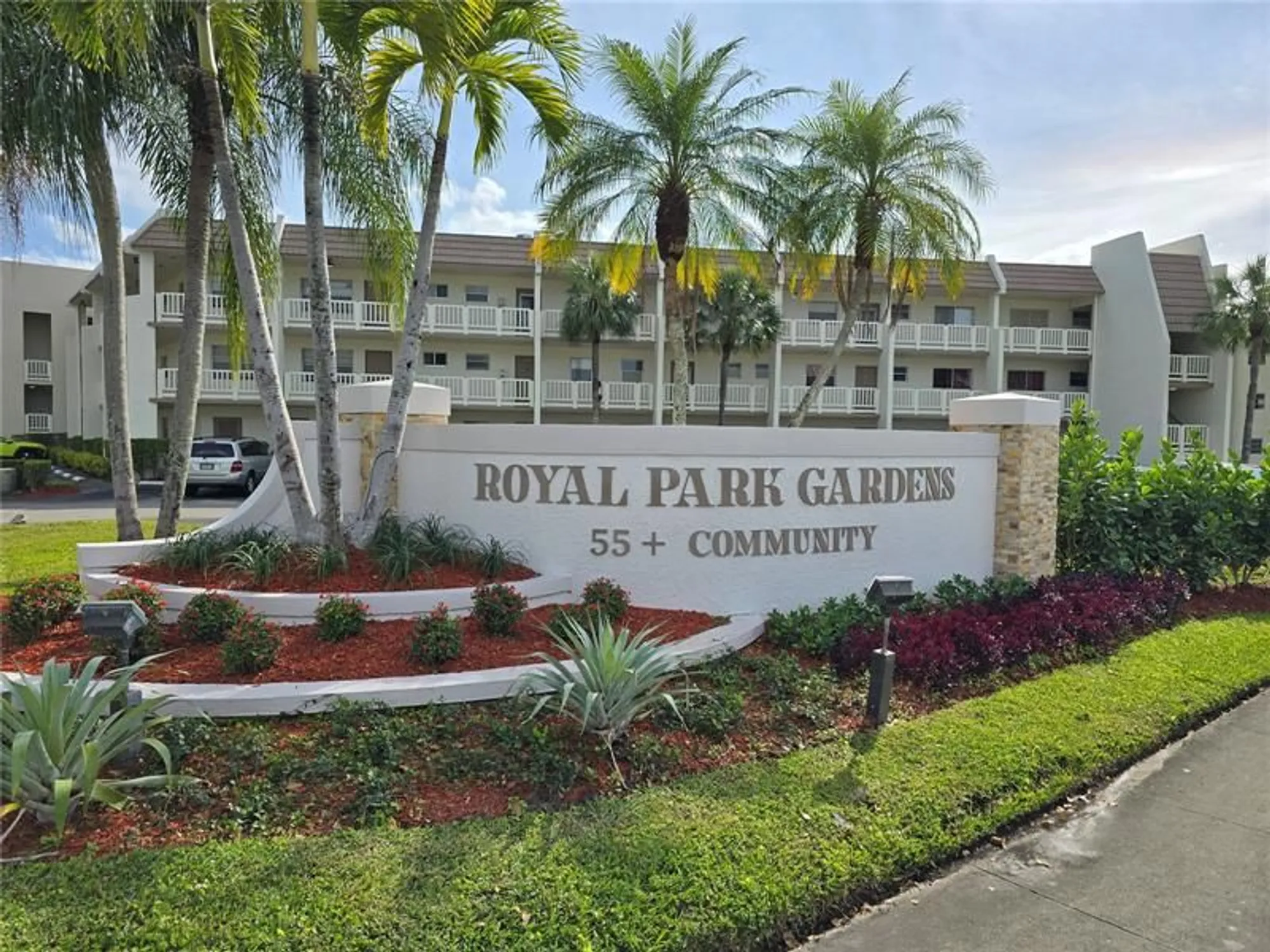 Property Slideshow image 28 of 31 | 6890 royal palm blvd 211h, Margate, FL, 33063