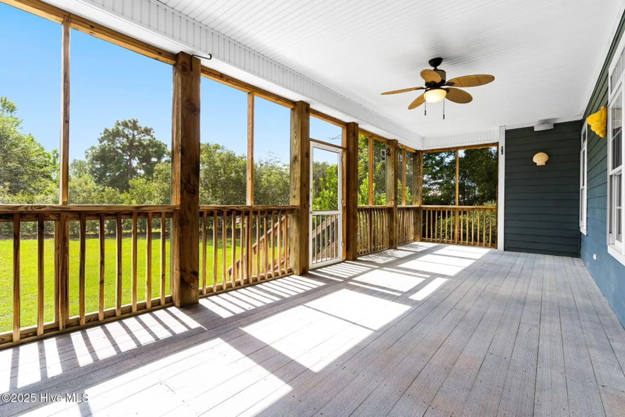 Property Slideshow image 29 of 77 | 4405 bluffan ct, Southport, NC, 28461