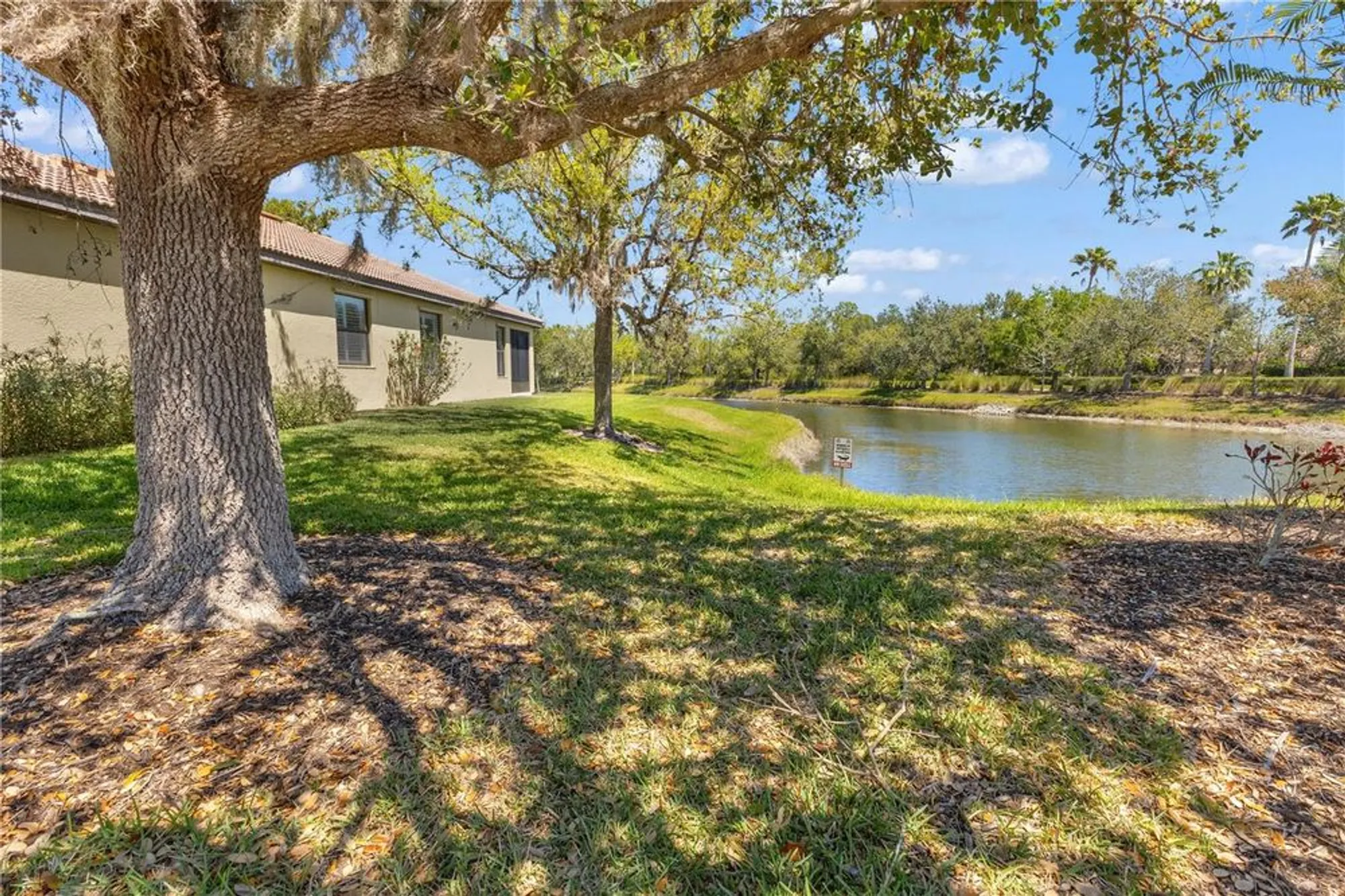 Property Slideshow image 35 of 44 | 2064 batello dr, Venice, FL, 34292