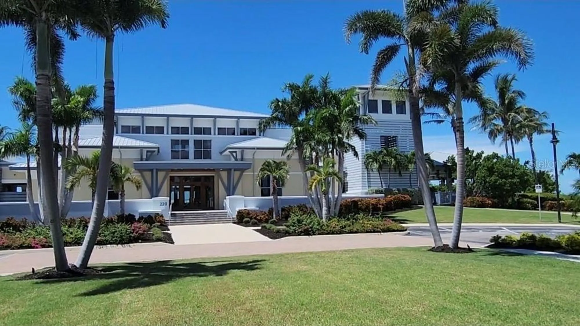 Property Slideshow image 42 of 52 | 343 compass point dr unit 201, Bradenton, FL, 34209