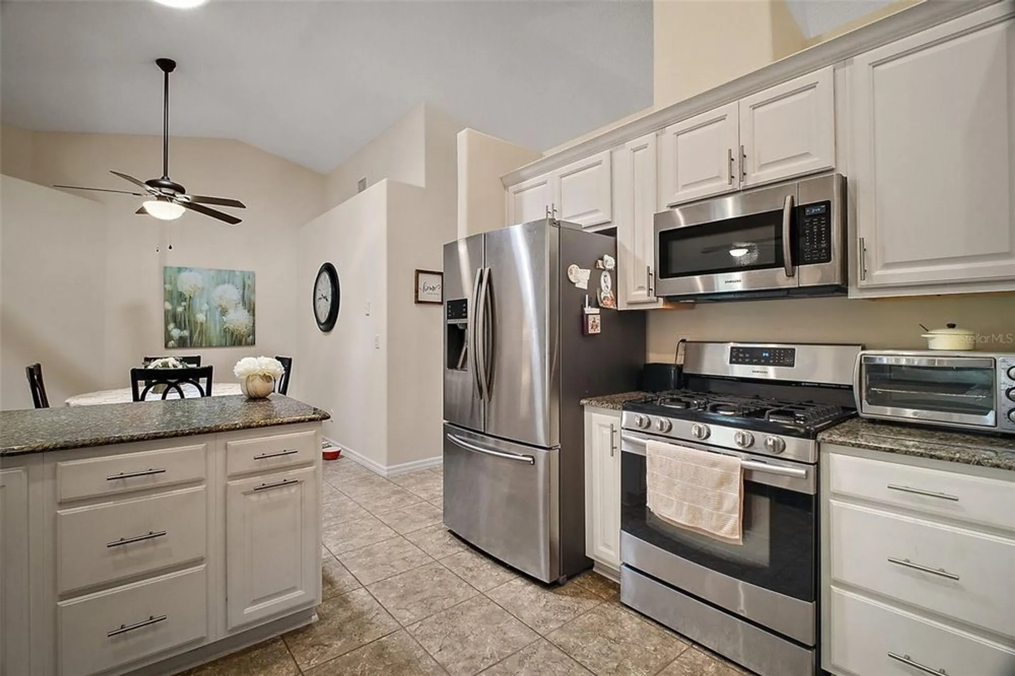 Property Slideshow image 8 of 29 | 27022 racquet cir, Leesburg, FL, 34748