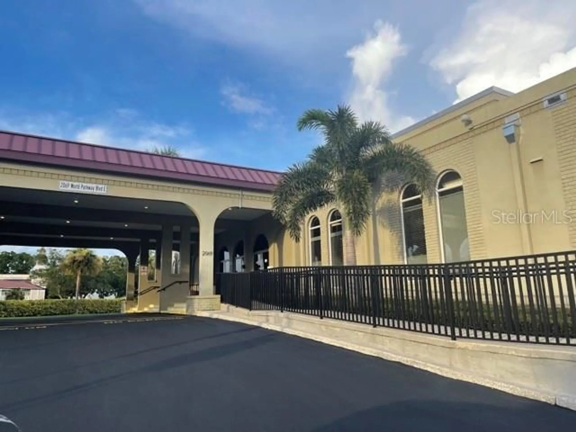 Property Slideshow image 28 of 31 | 2310 denmark st 50, Clearwater, FL, 33763