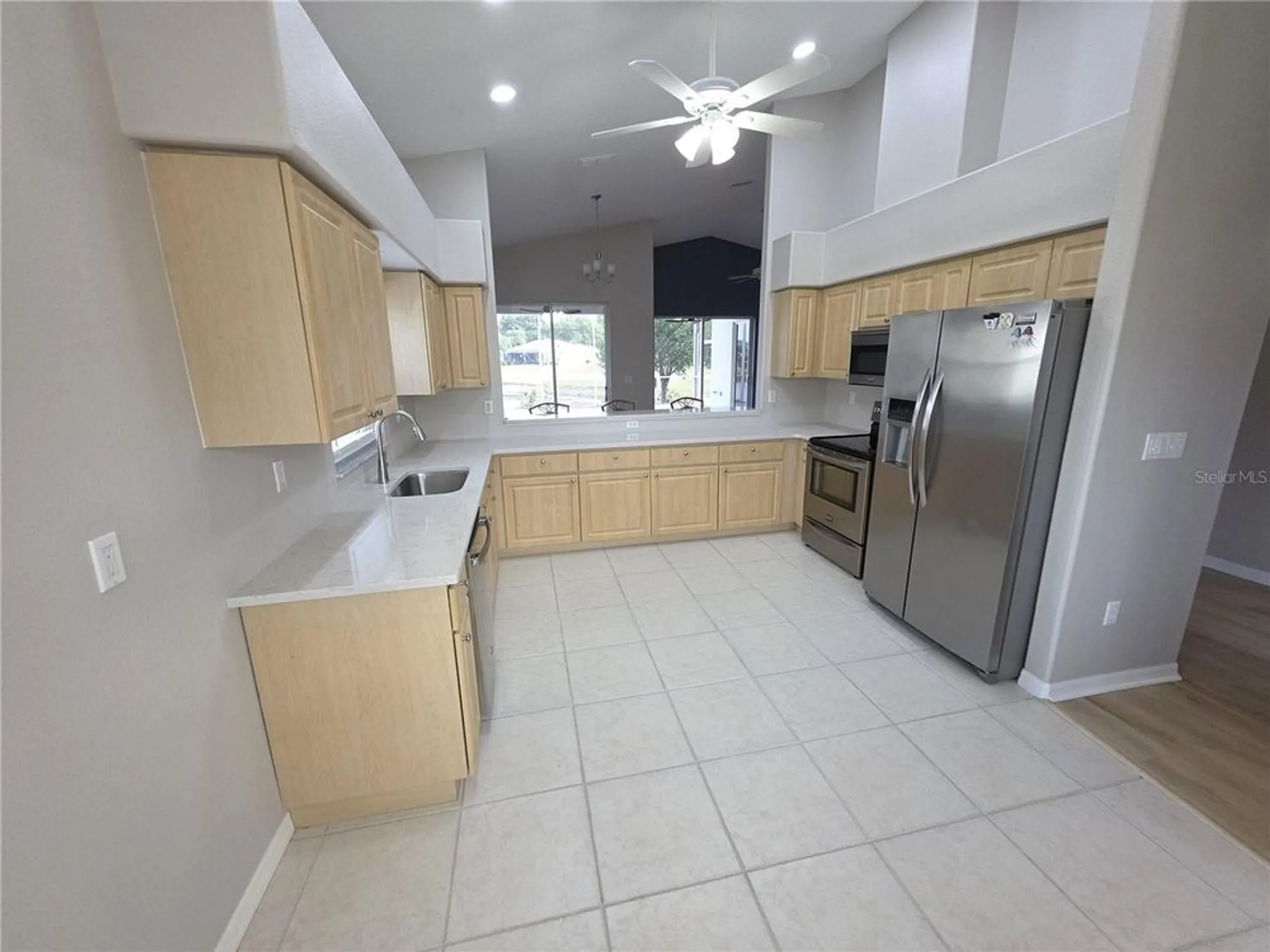 Property Slideshow image 4 of 32 | 9257 bonnie cove dr, Weeki Wachee, FL, 34613