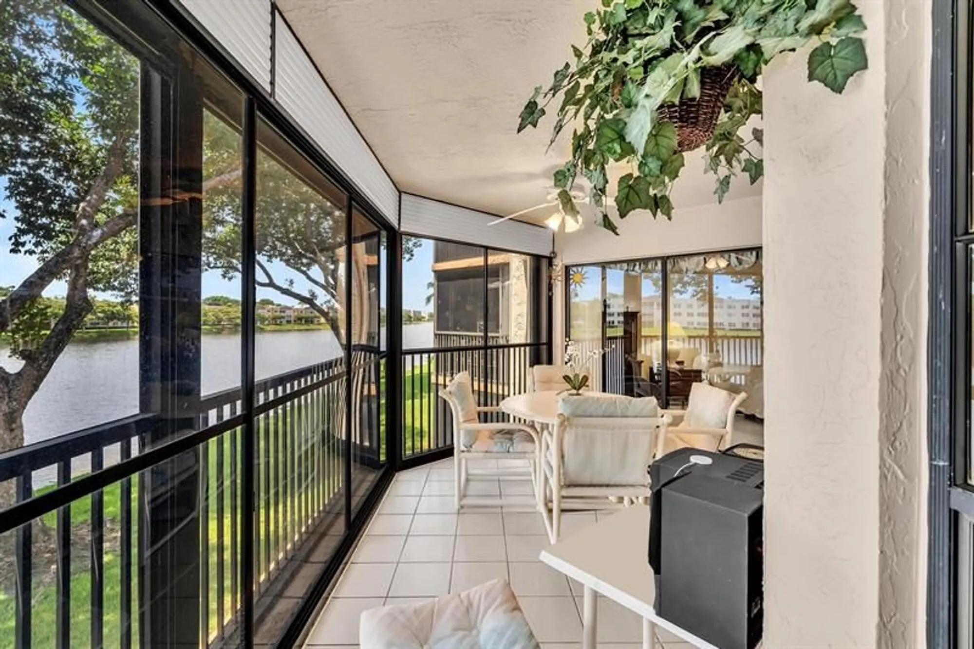 Property Slideshow image 45 of 83 | 7449 fairfax dr 211, Tamarac, FL, 33321