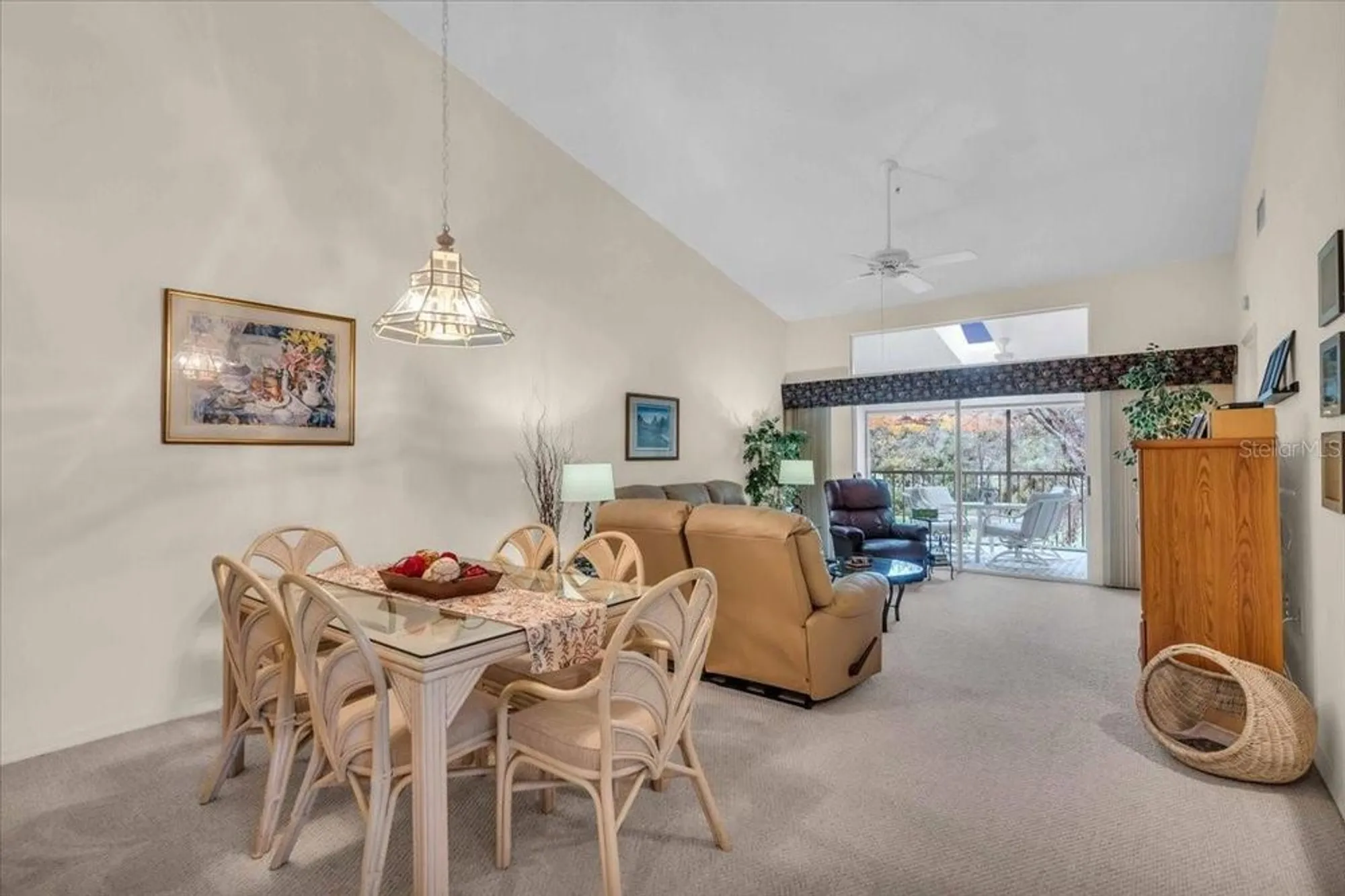 Property Slideshow image 9 of 58 | 6713 stone river rd apt 206, Bradenton, FL, 34203