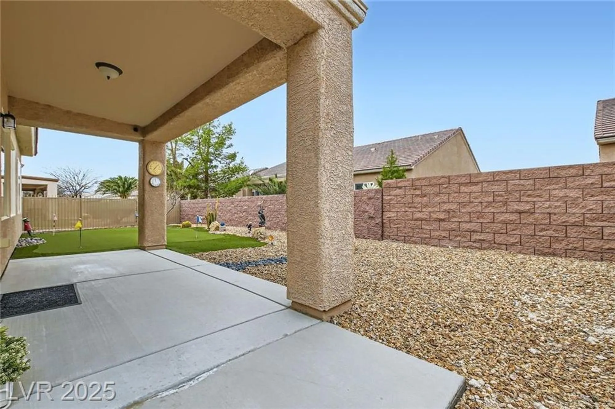 Property Slideshow image 25 of 33 | 3220 flinthead dr, North Las Vegas, NV, 89084