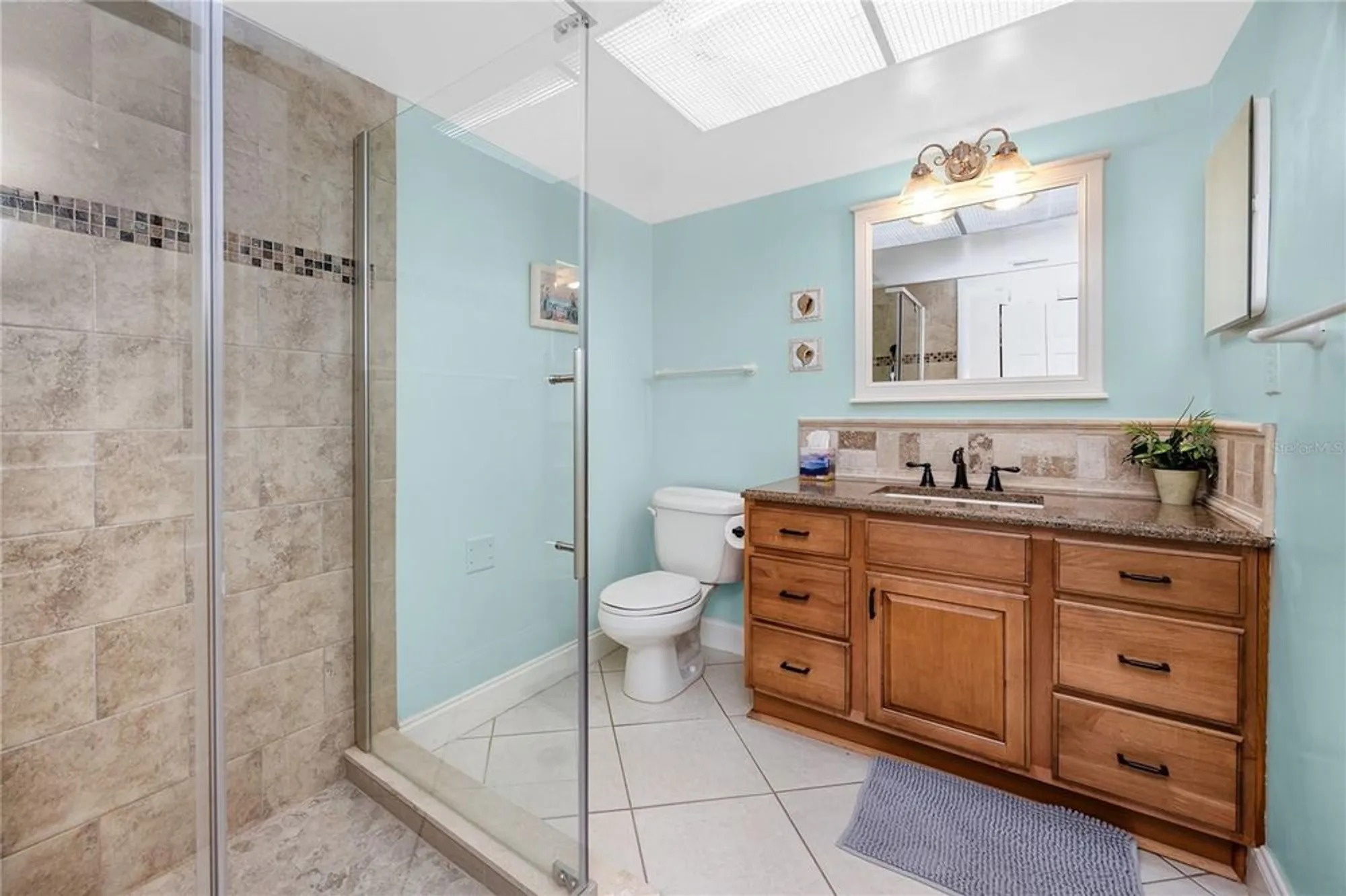 Property Slideshow image 19 of 45 | 19029 us highway 19 n apt 9-607, Clearwater, FL, 33764