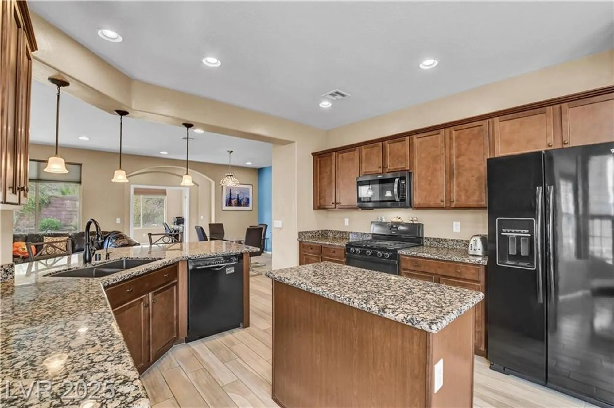Property Slideshow image 16 of 82 | 5749 keystone crest st, North Las Vegas, NV, 89081