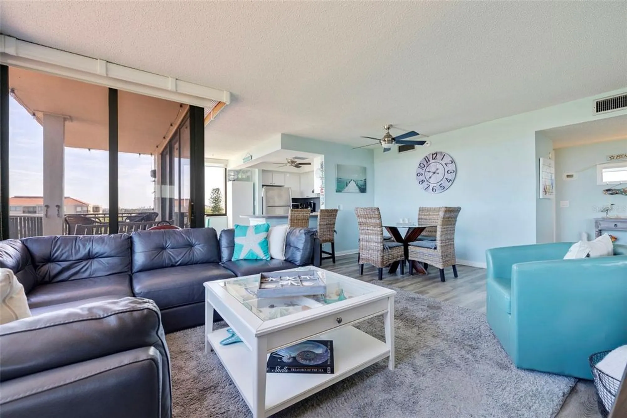 Property Slideshow image 11 of 56 | 6219 palma del mar blvd s apt 602, St Petersburg, FL, 33715