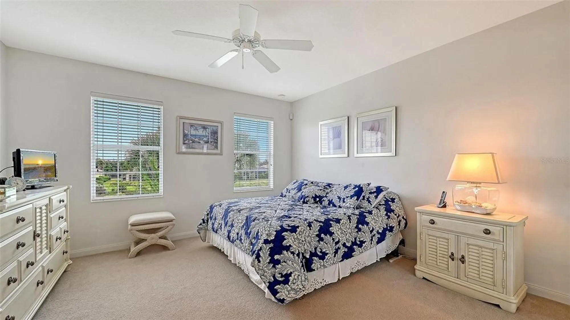 Property Slideshow image 20 of 63 | 1749 burgos dr, Sarasota, FL, 34238