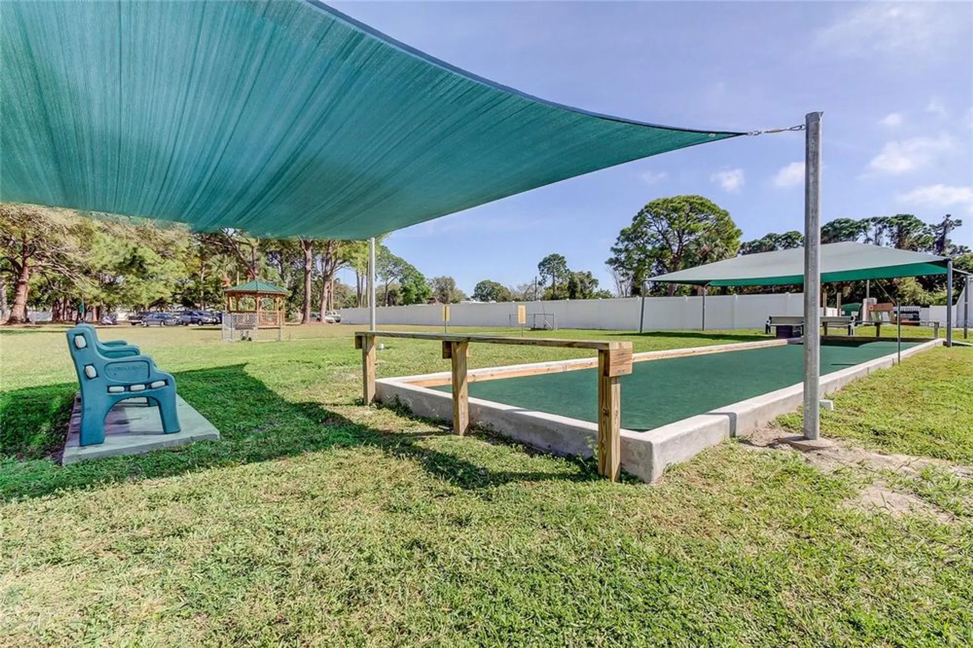 Property Slideshow image 42 of 50 | 5521 80th st n unit 315, Saint Petersburg, FL, 33709