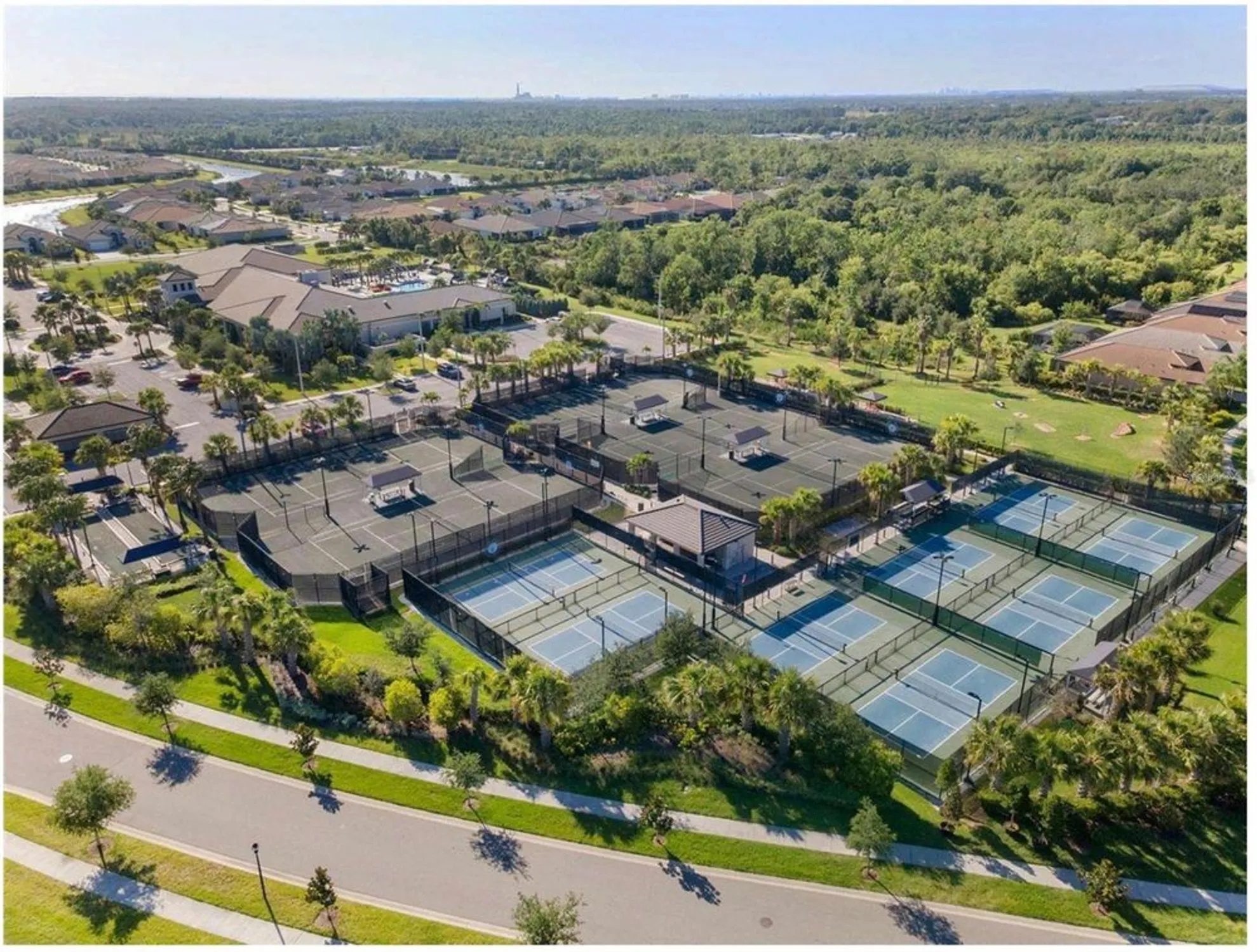 Property Slideshow image 18 of 19 | 15567 corona del mar dr, Wimauma, FL, 33598