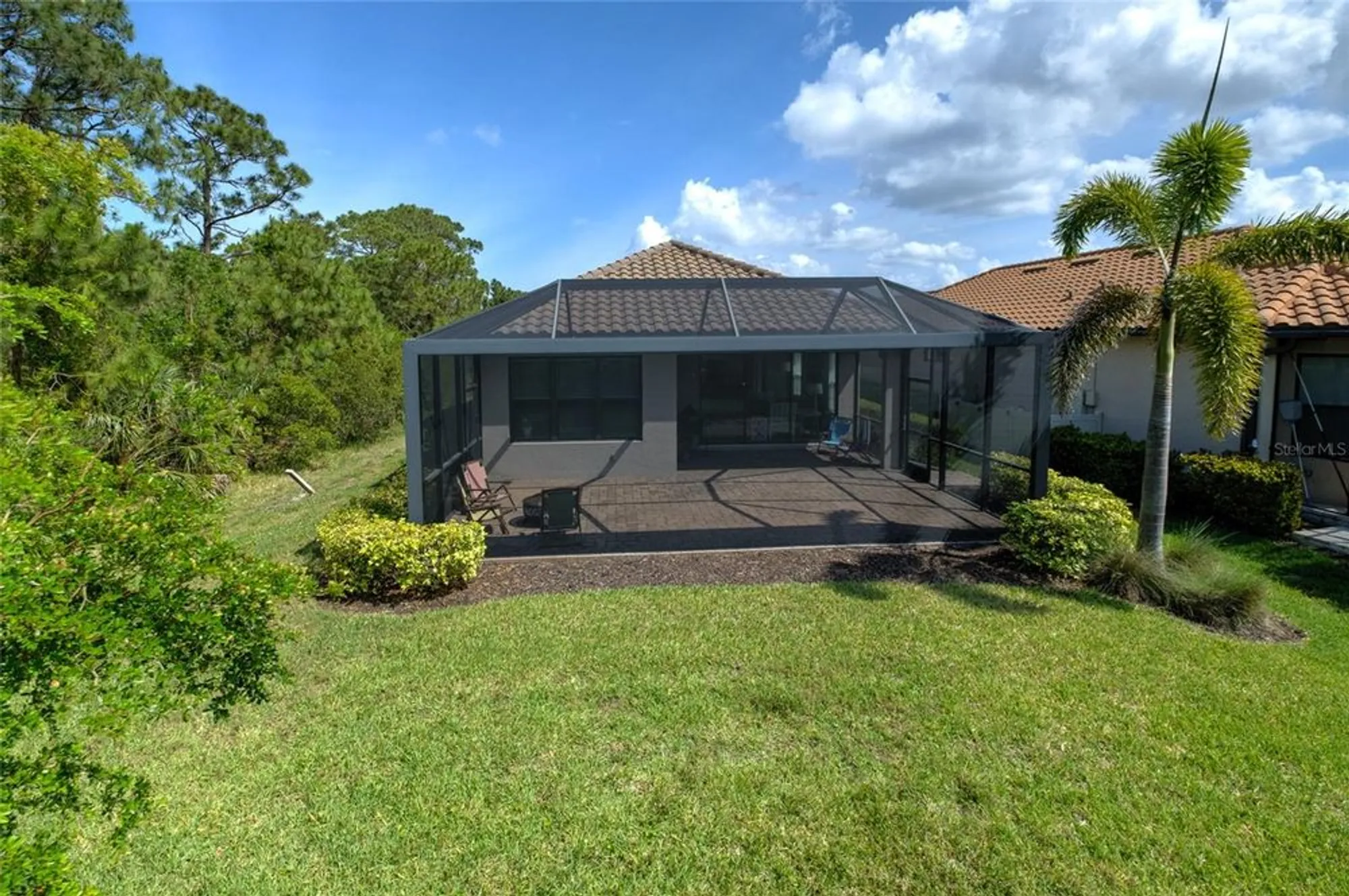 Property Slideshow image 33 of 46 | 5301 bartolomeo st, Sarasota, FL, 34238