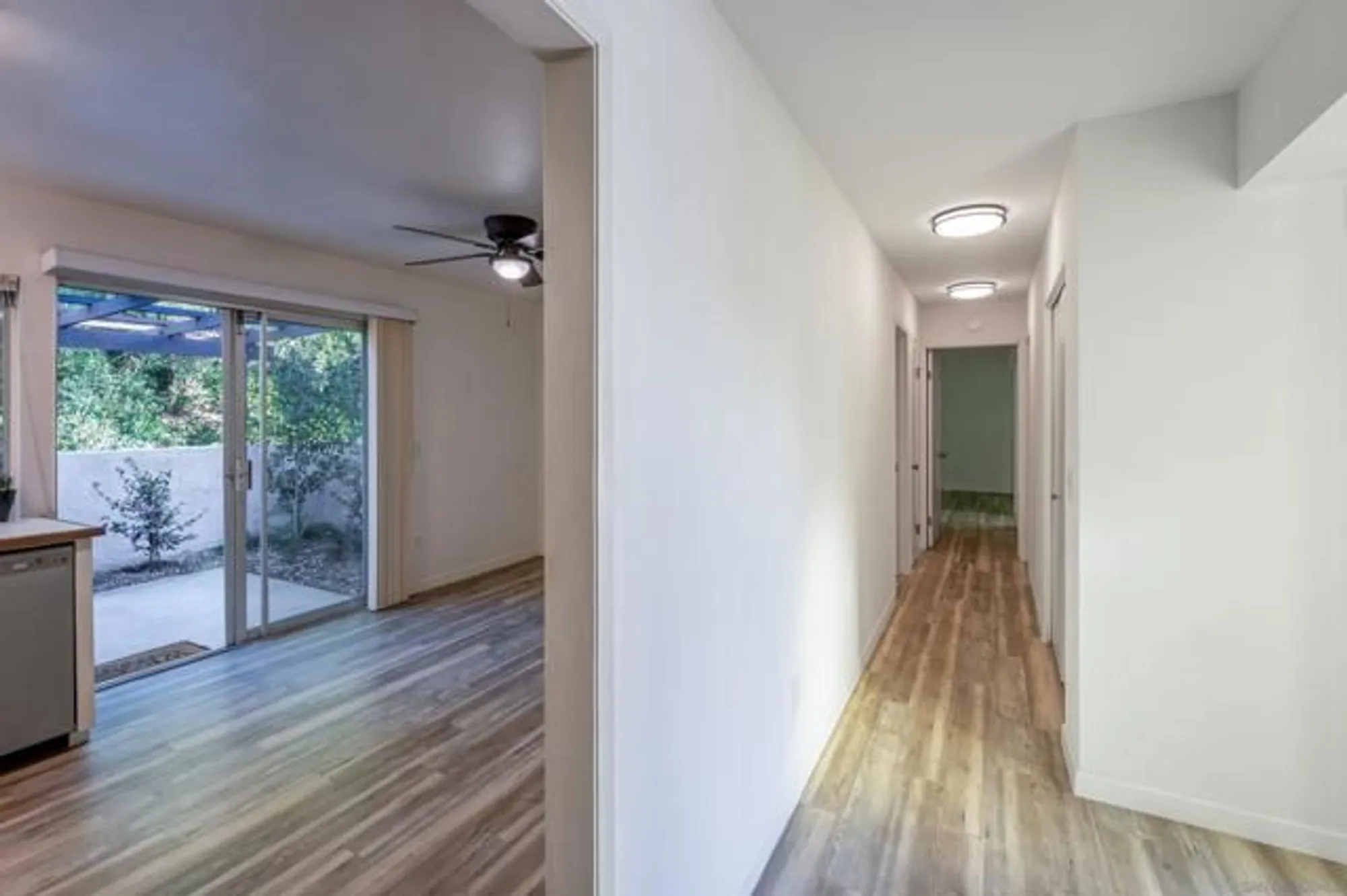 Property Slideshow image 9 of 29 | 12780 avenida la valencia unit 163, San Diego, CA, 92128