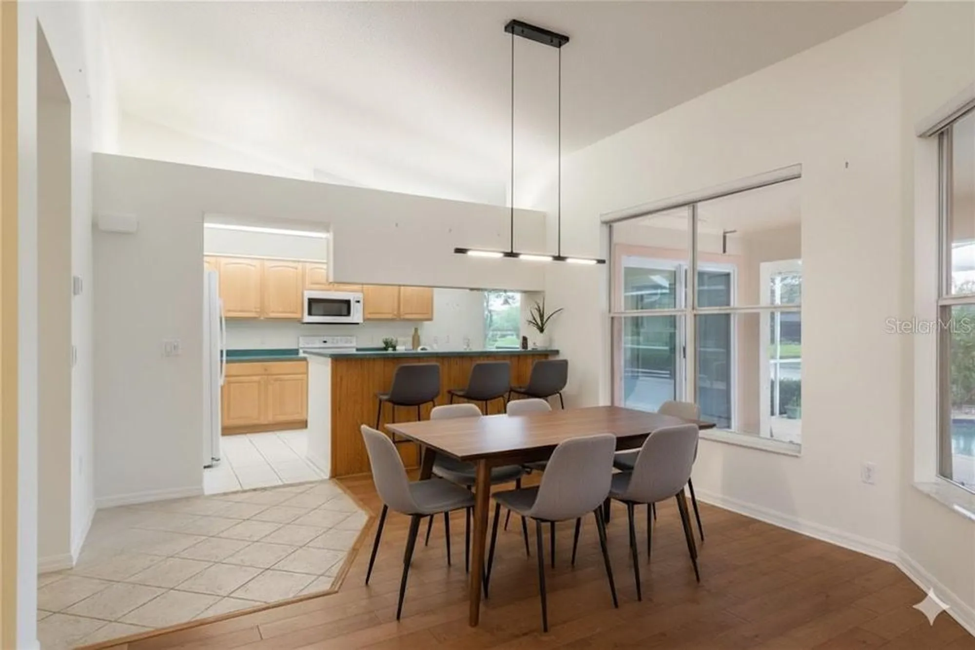 Property Slideshow image 16 of 49 | 1251 rambling vine ct, Trinity, FL, 34655