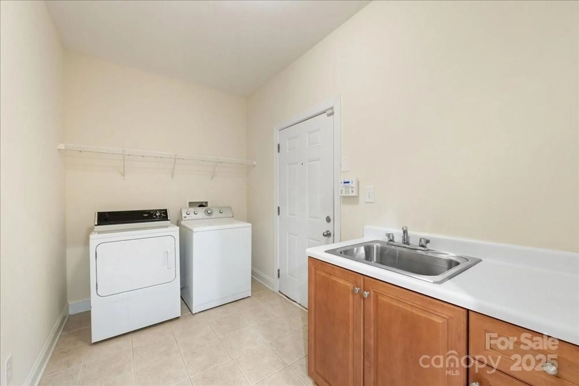 Property Slideshow image 29 of 48 | 1924 mezzo ct, Matthews, NC, 28105