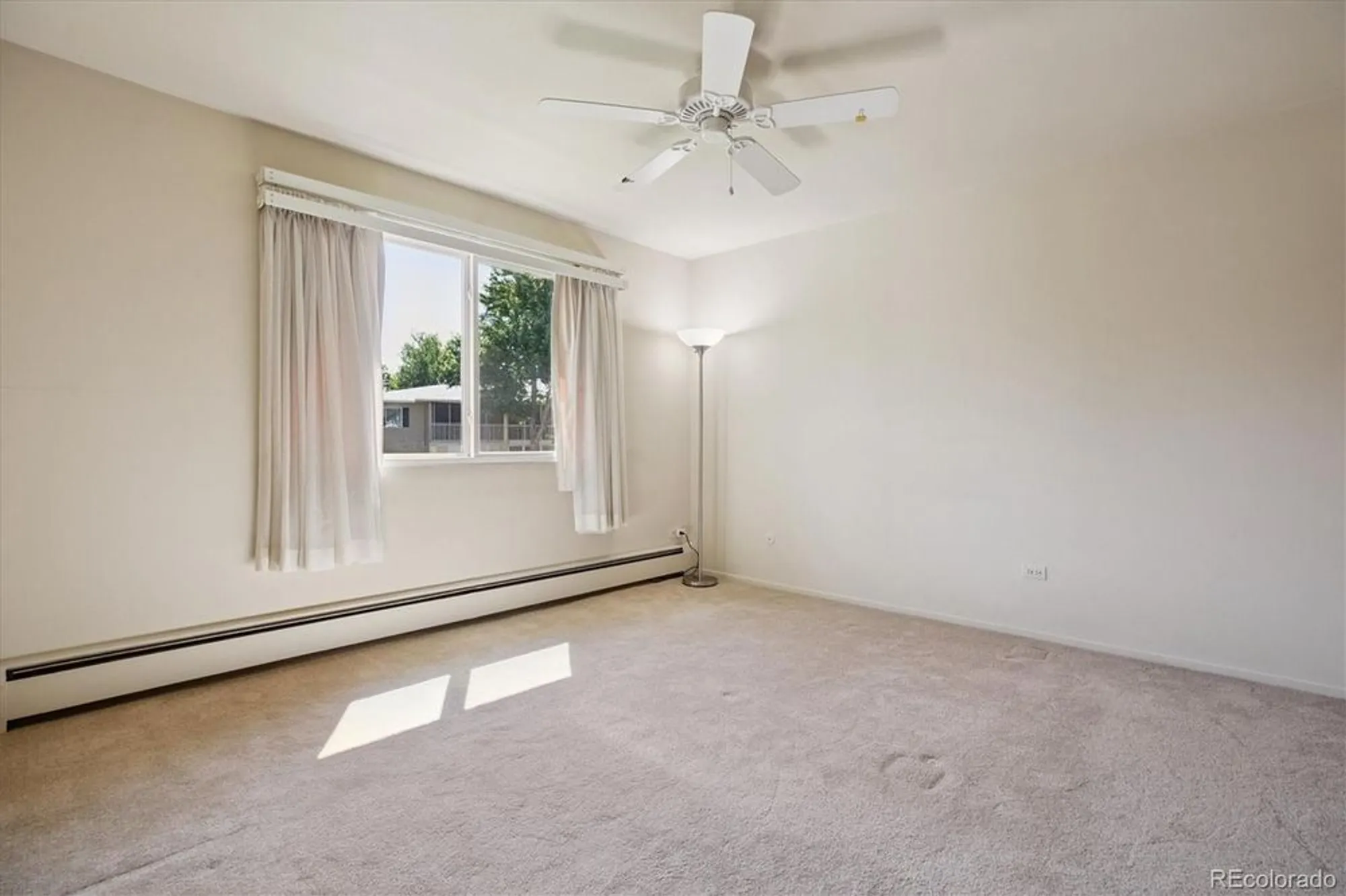 Property Slideshow image 12 of 19 | 725 s clinton st 2b, Denver, CO, 80247
