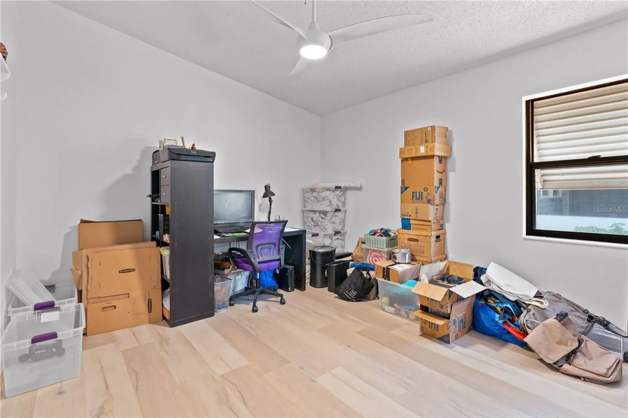 Property Slideshow image 7 of 25 | 1967 long boat dr, Lakeland, FL, 33810