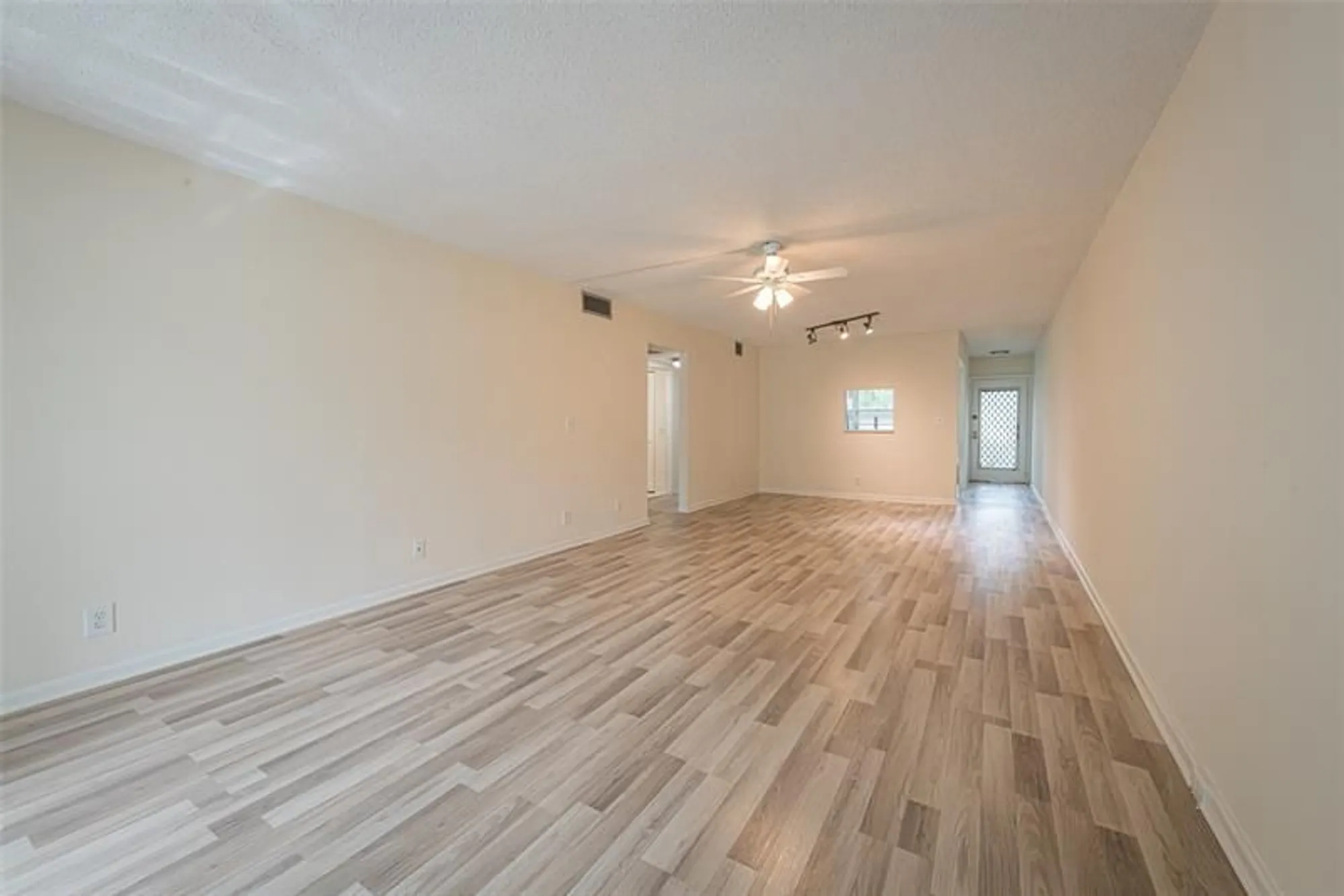 Property Slideshow image 12 of 30 | 3405 bimini ln d1, Coconut Creek, FL, 33066