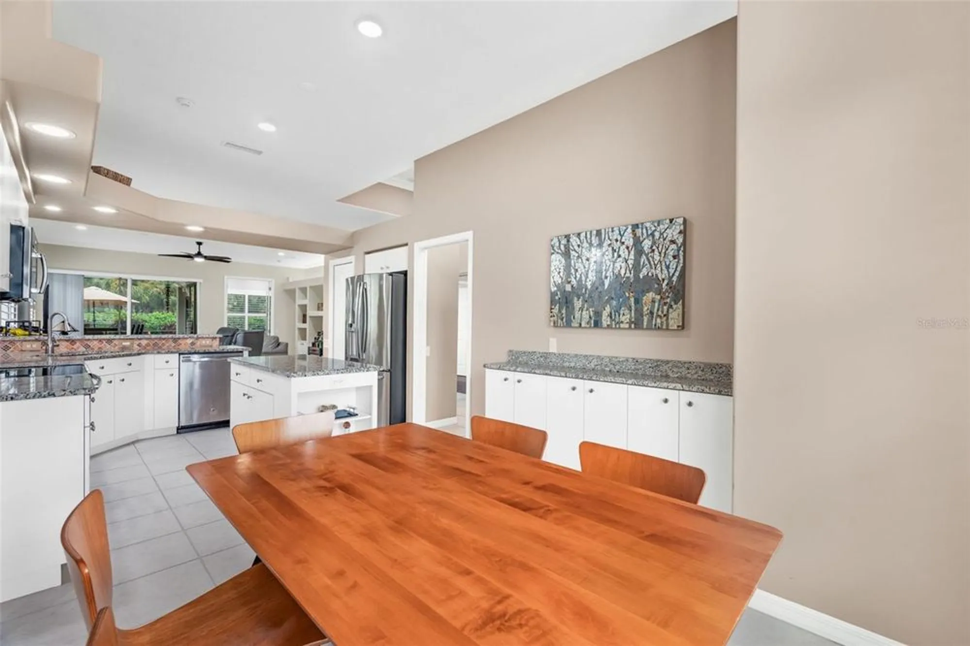 Property Slideshow image 8 of 48 | 7161 drewrys blf, Bradenton, FL, 34203