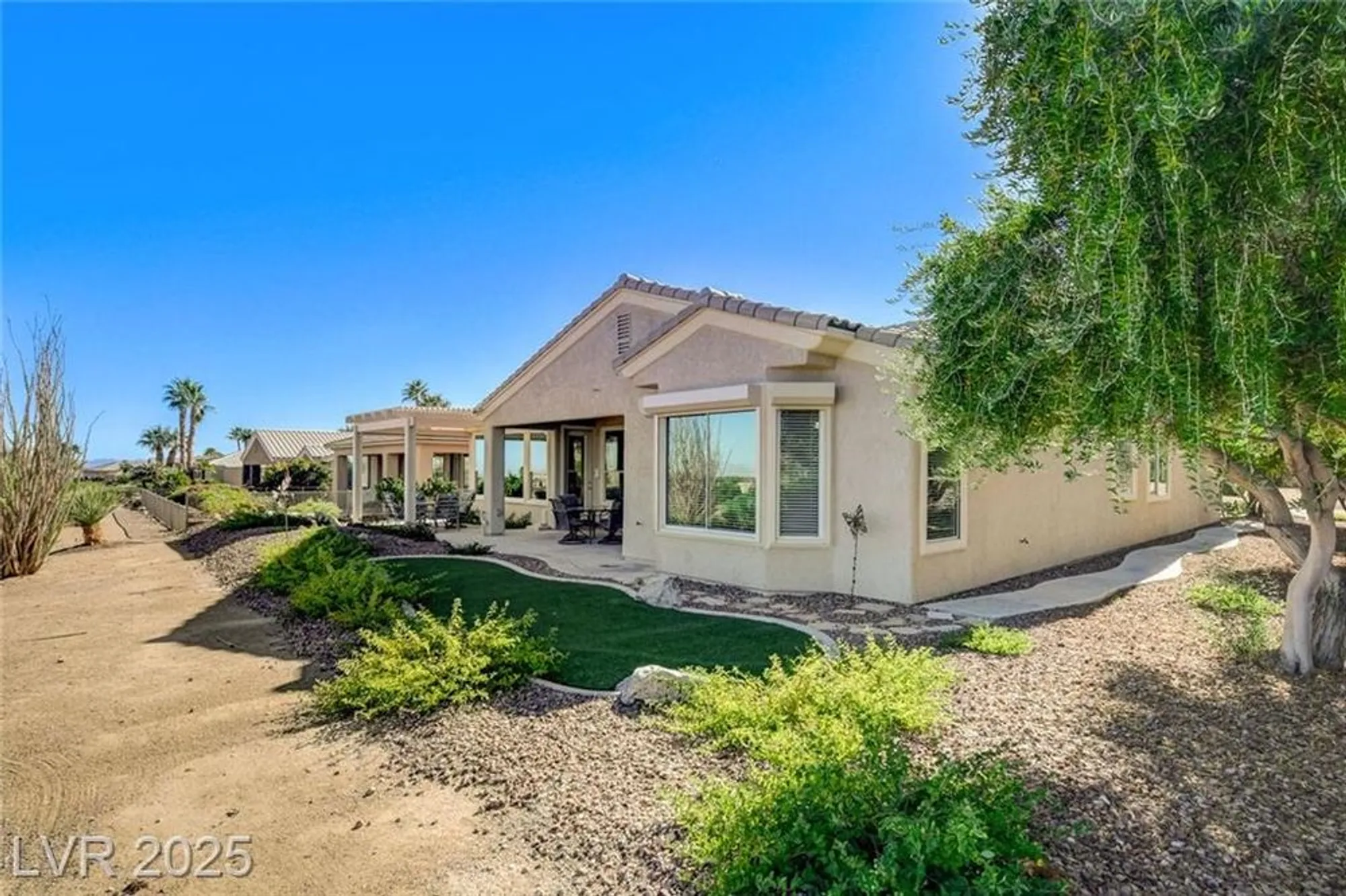 Property Slideshow image 32 of 48 | 10584 abisso dr, Las Vegas, NV, 89135