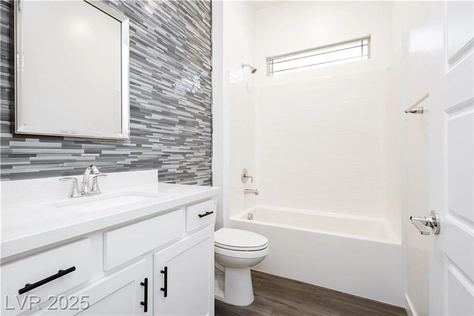 Property Slideshow image 19 of 45 | 901 allister fields ln, Las Vegas, NV, 89138