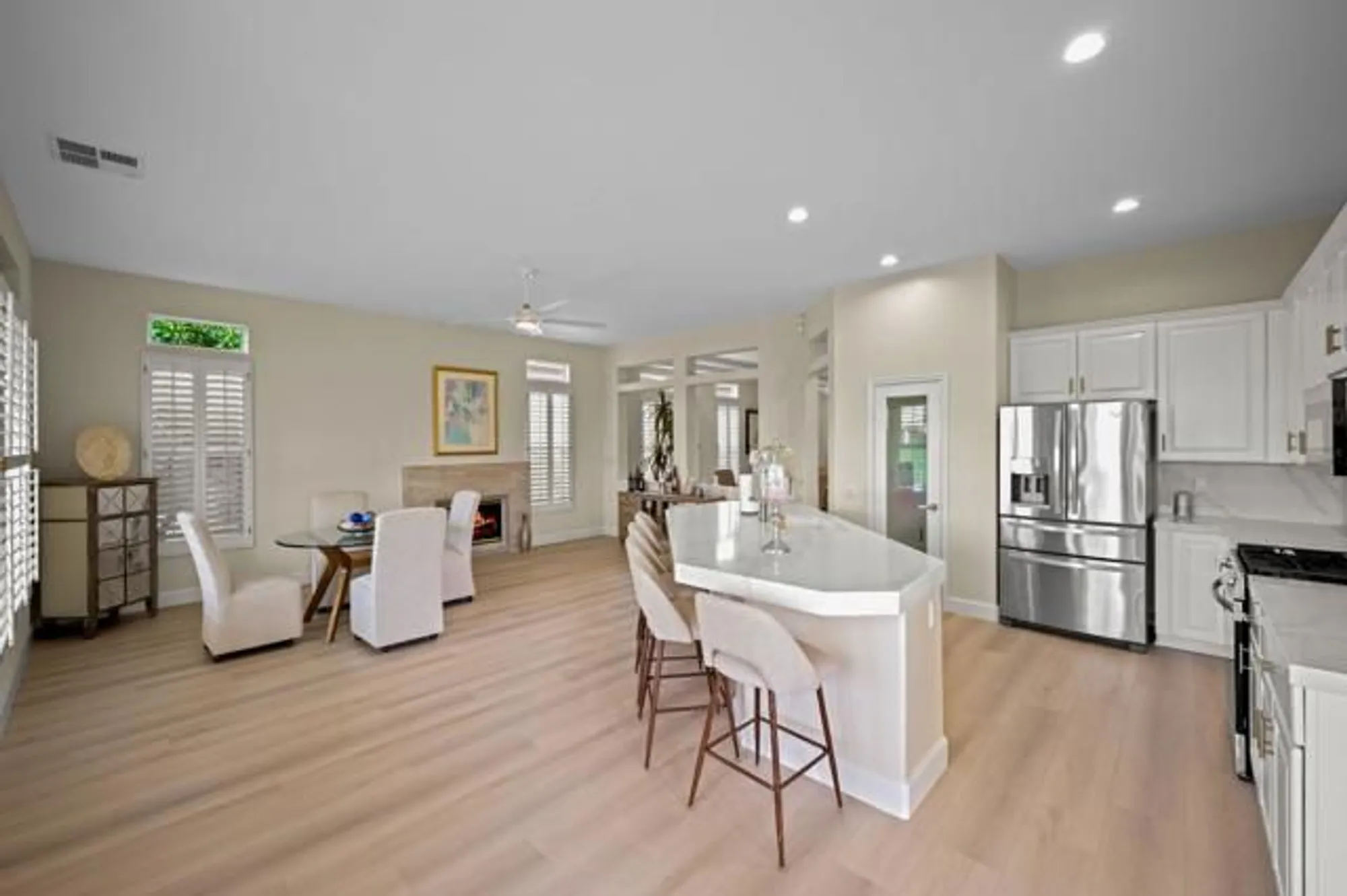 Property Slideshow image 14 of 62 | 44397 royal lytham dr, Indio, CA, 92201