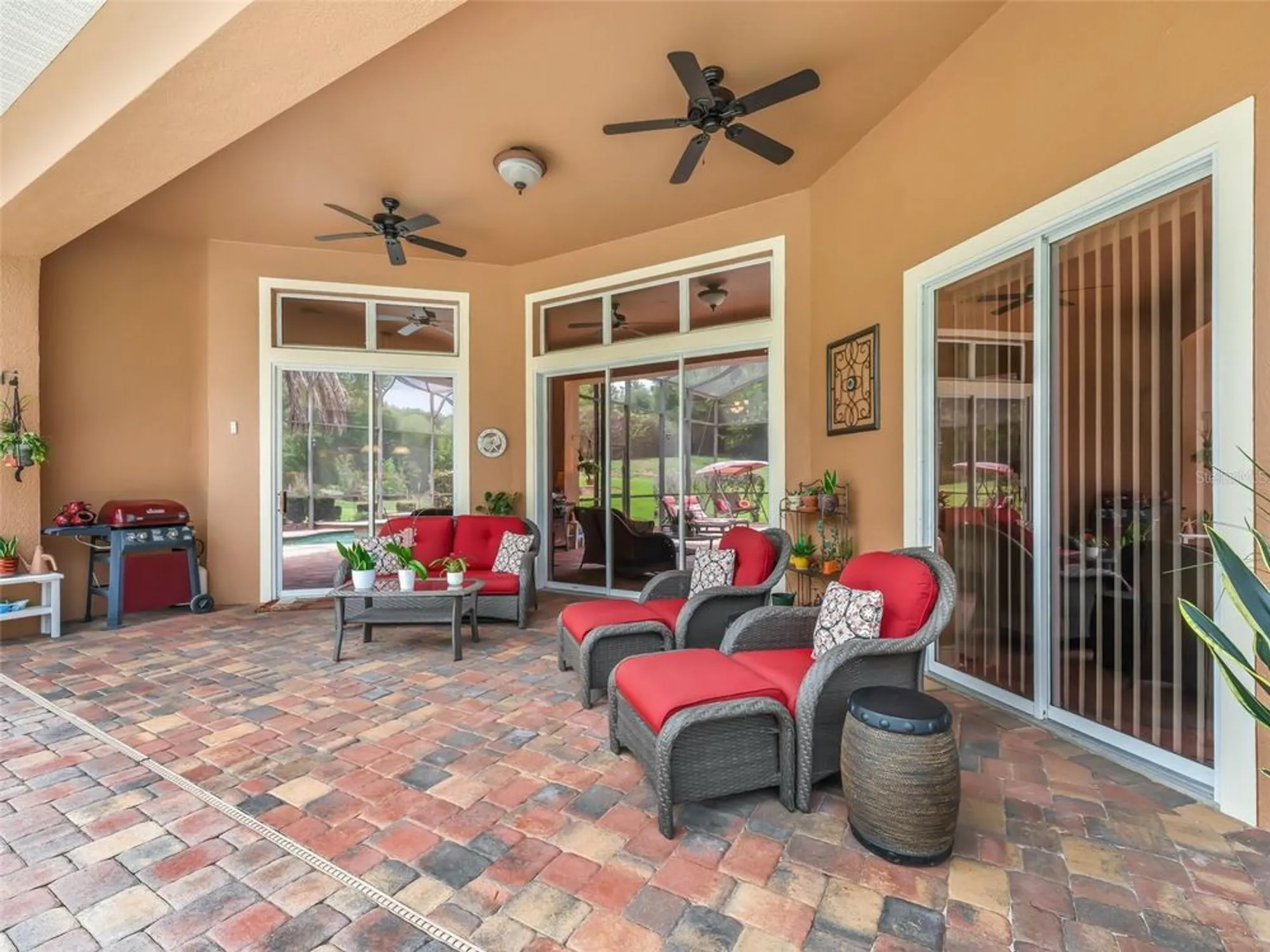 Property Slideshow image 42 of 57 | 5235 island terrace ct, Lady Lake, FL, 32159