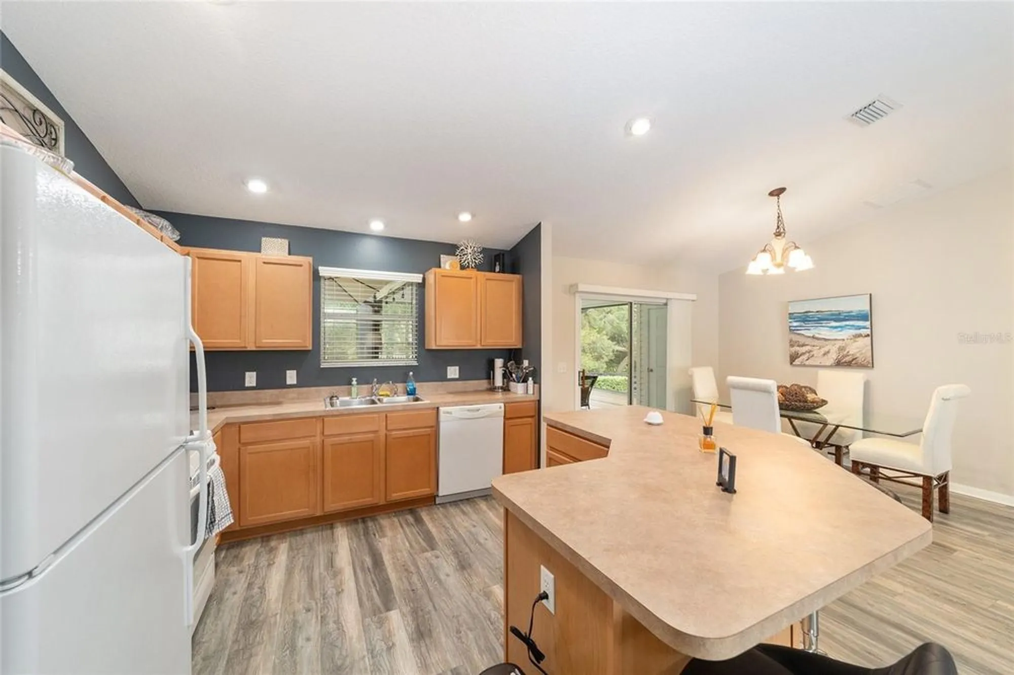 Property Slideshow image 17 of 58 | 2020 harston trl, The Villages, FL, 32162