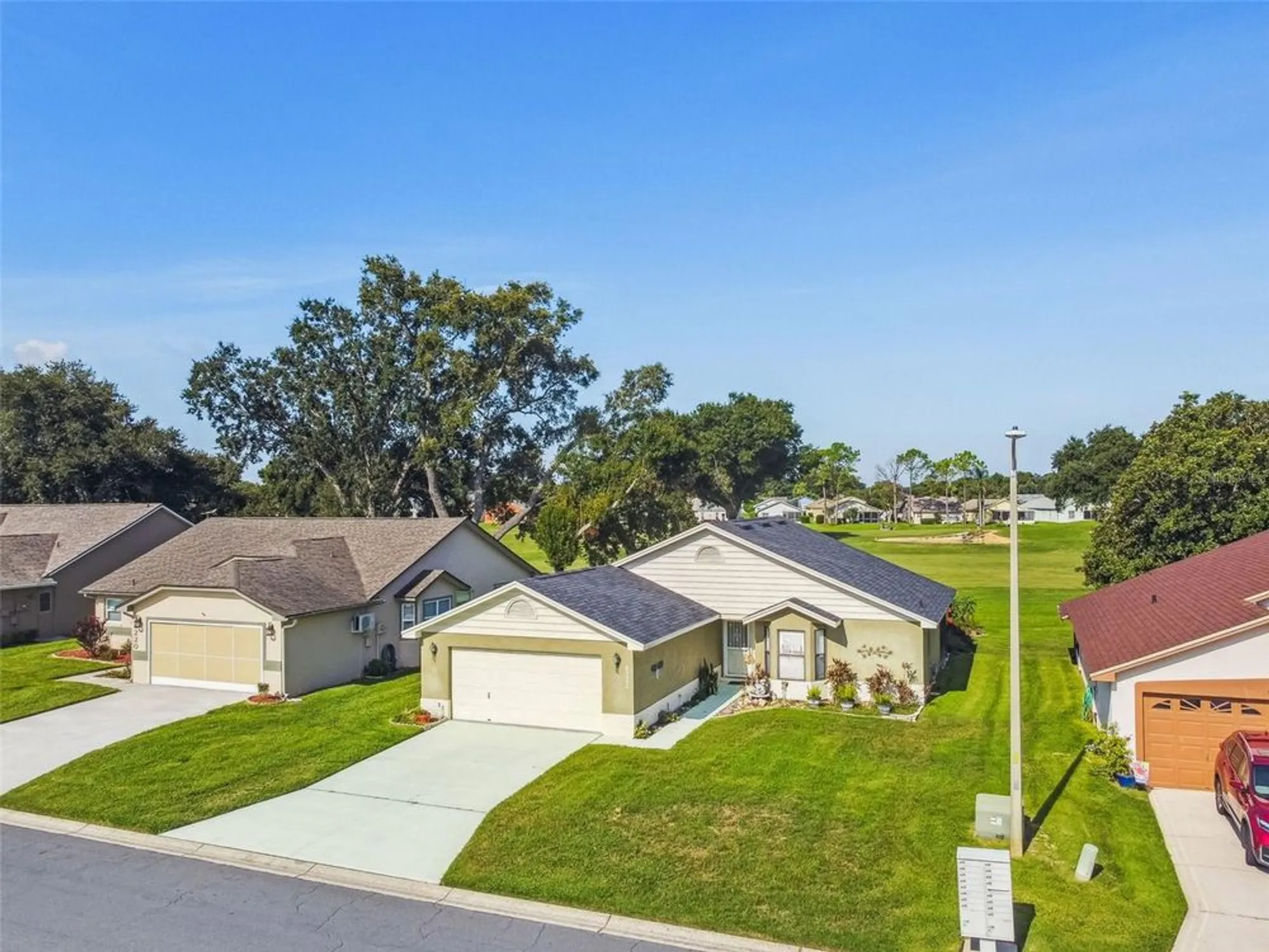 Property Slideshow image 9 of 98 | 6222 crane dr, Lakeland, FL, 33809