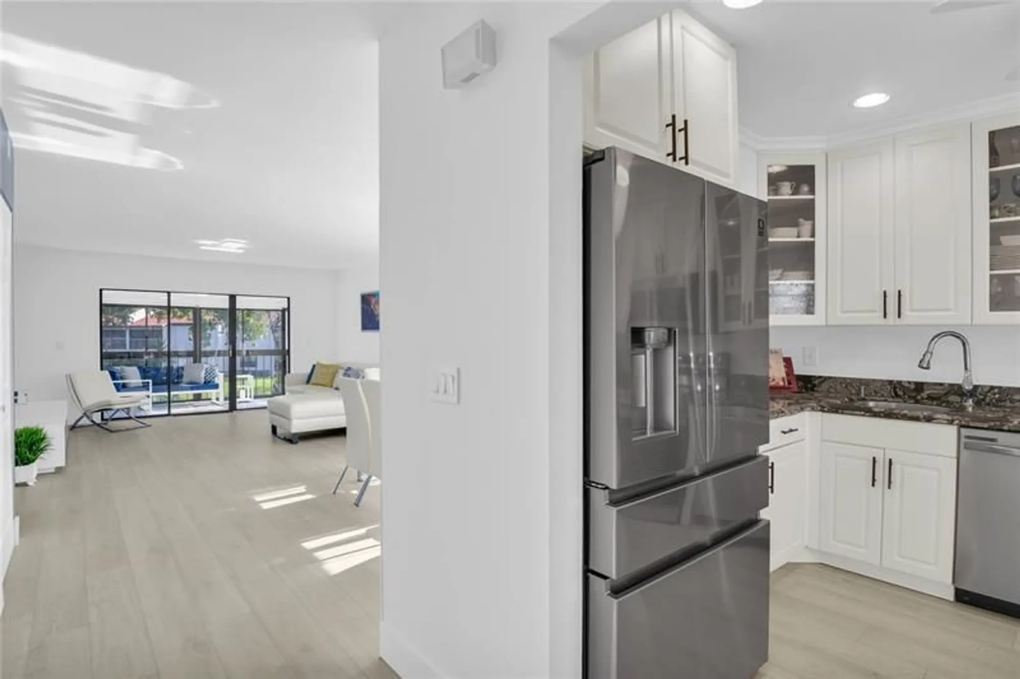 Property Slideshow image 14 of 45 | 21364 cypress hammock dr l, Boca Raton, FL, 33428