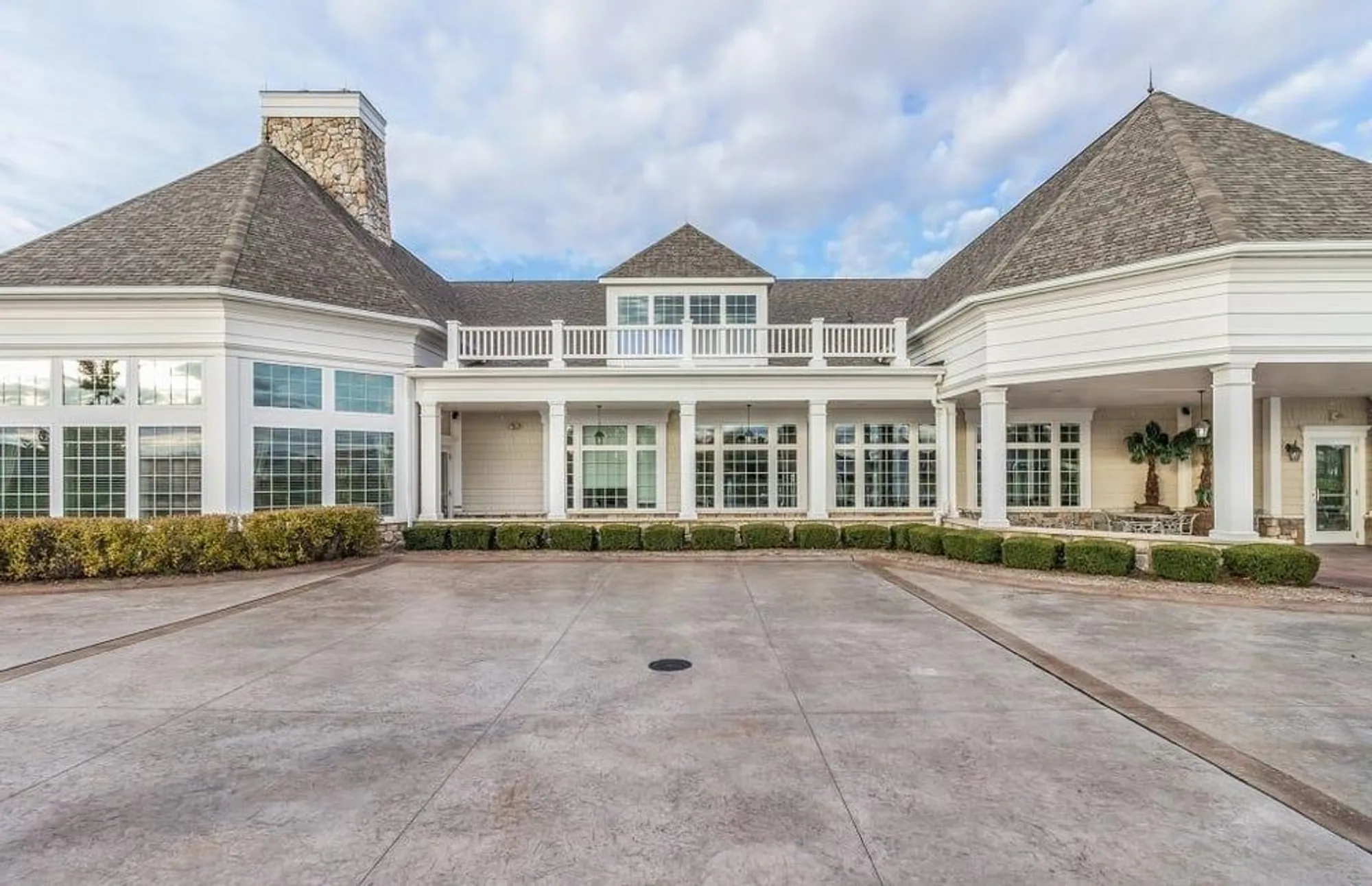 Property Slideshow image 41 of 60 | 9411 saint andrews dr, Grand Blanc, MI, 48439