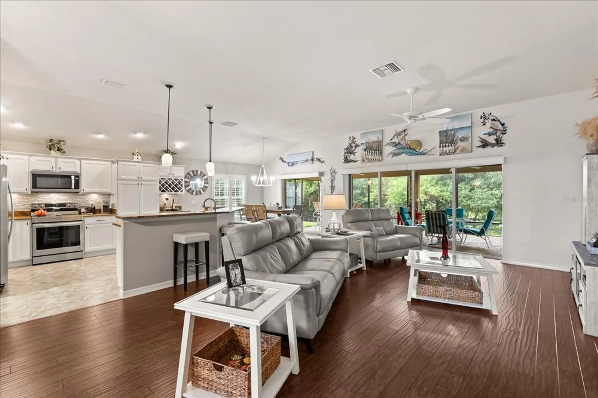 Property Slideshow image 21 of 38 | 10069 lake miona way, Oxford, FL, 34484