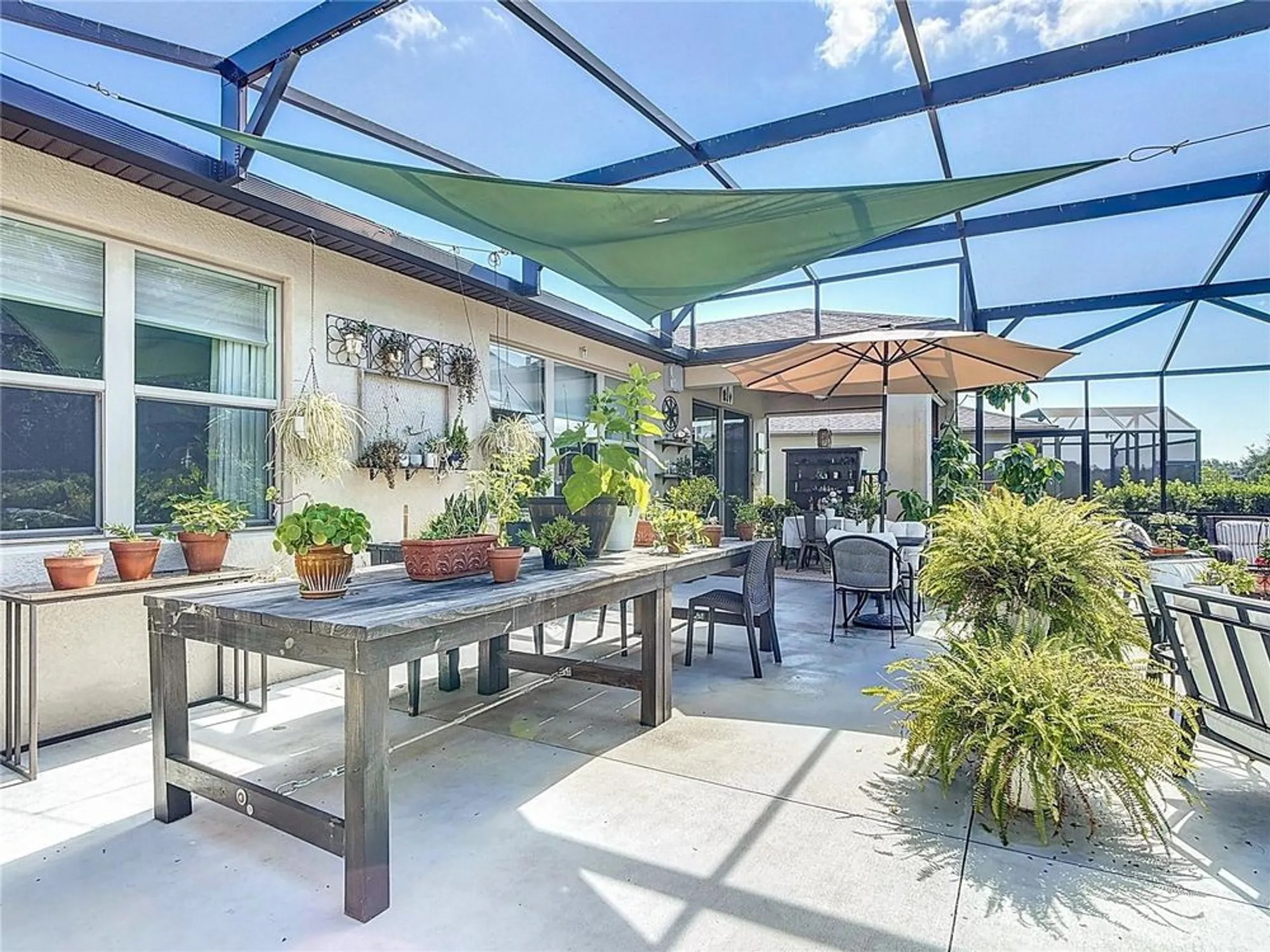 Property Slideshow image 42 of 68 | 588 cantabria dr, Davenport, FL, 33837