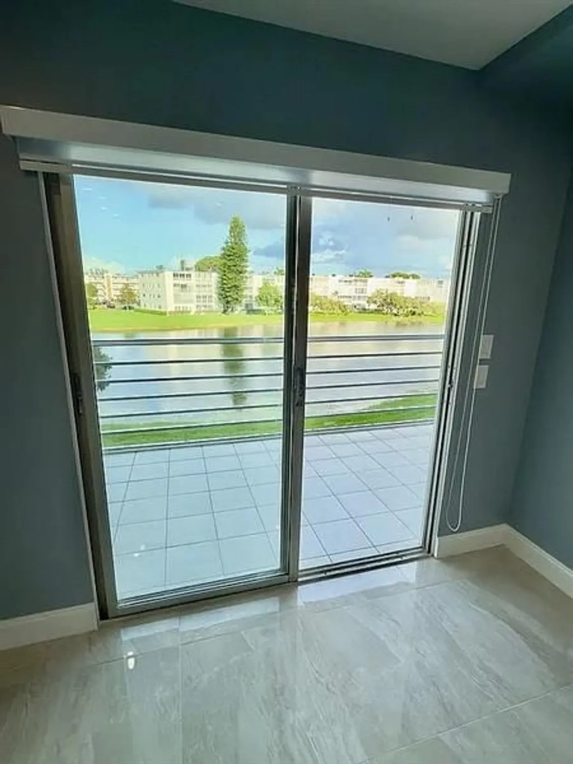 Property Slideshow image 15 of 43 | 3021 guildford b b, Boca Raton, FL, 33434