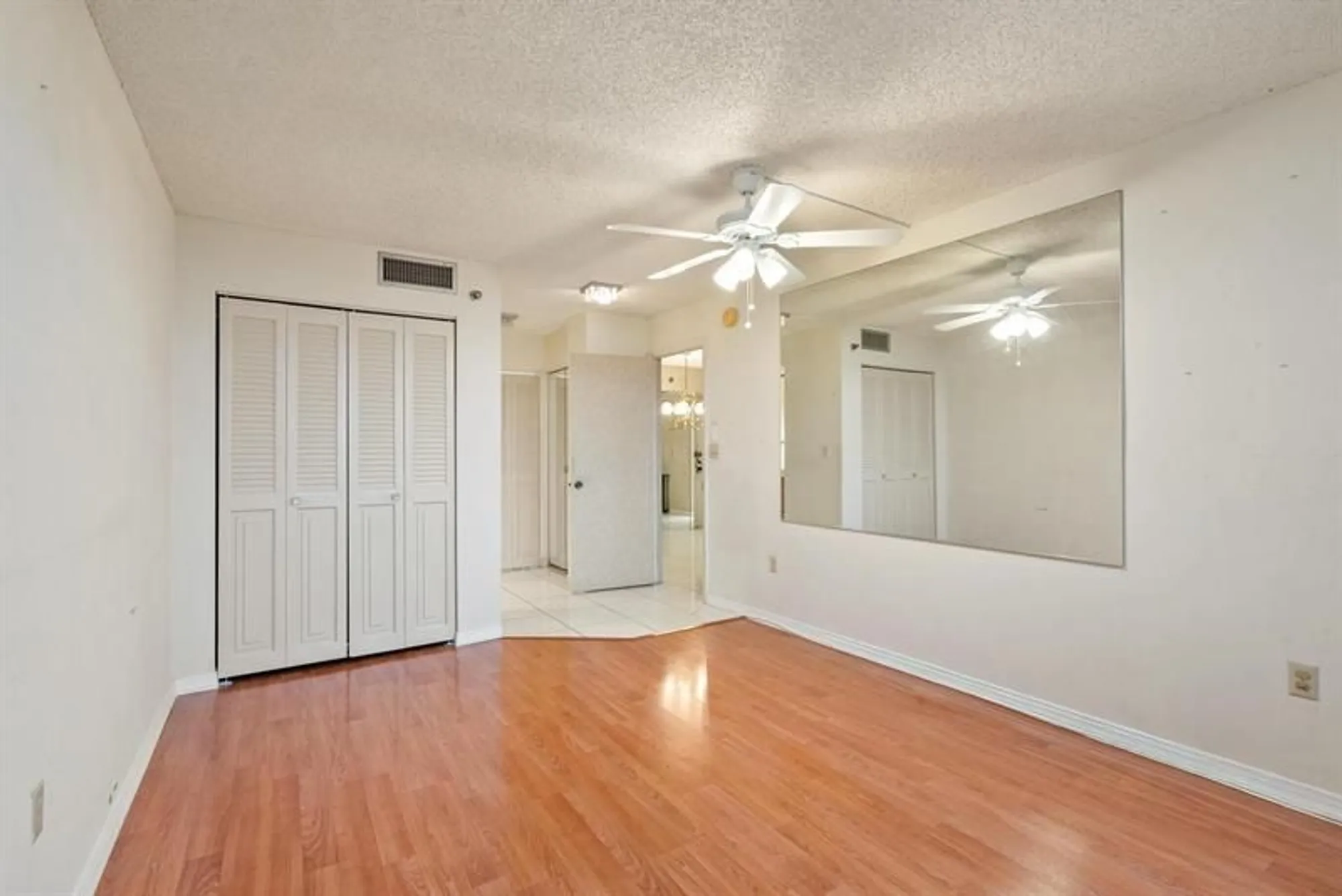 Property Slideshow image 19 of 28 | 1200 saint charles pl ph 7, Pembroke Pines, FL, 33026