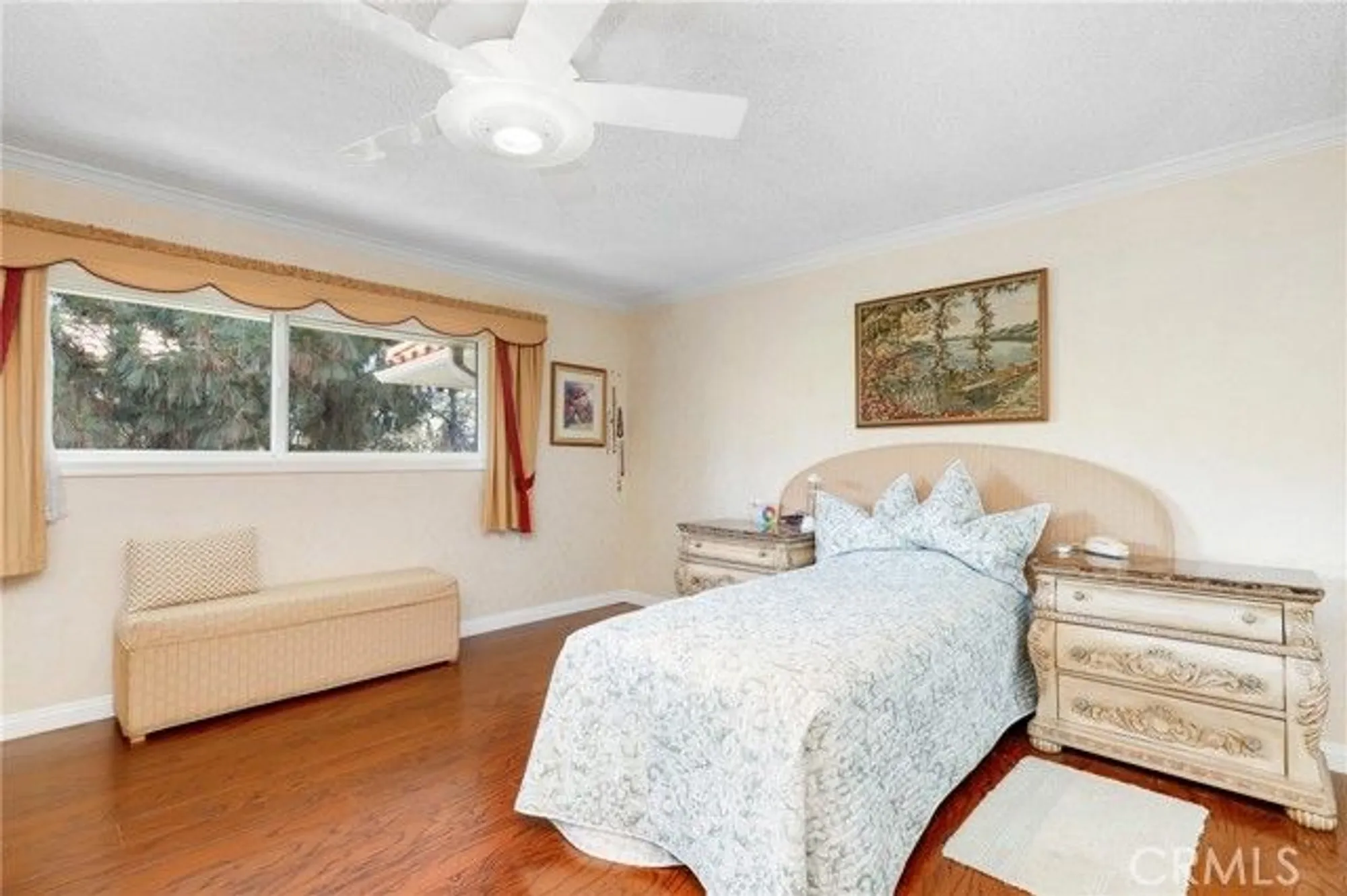 Property Slideshow image 14 of 25 | 2402 via mariposa 3a, Laguna Woods, CA, 92637