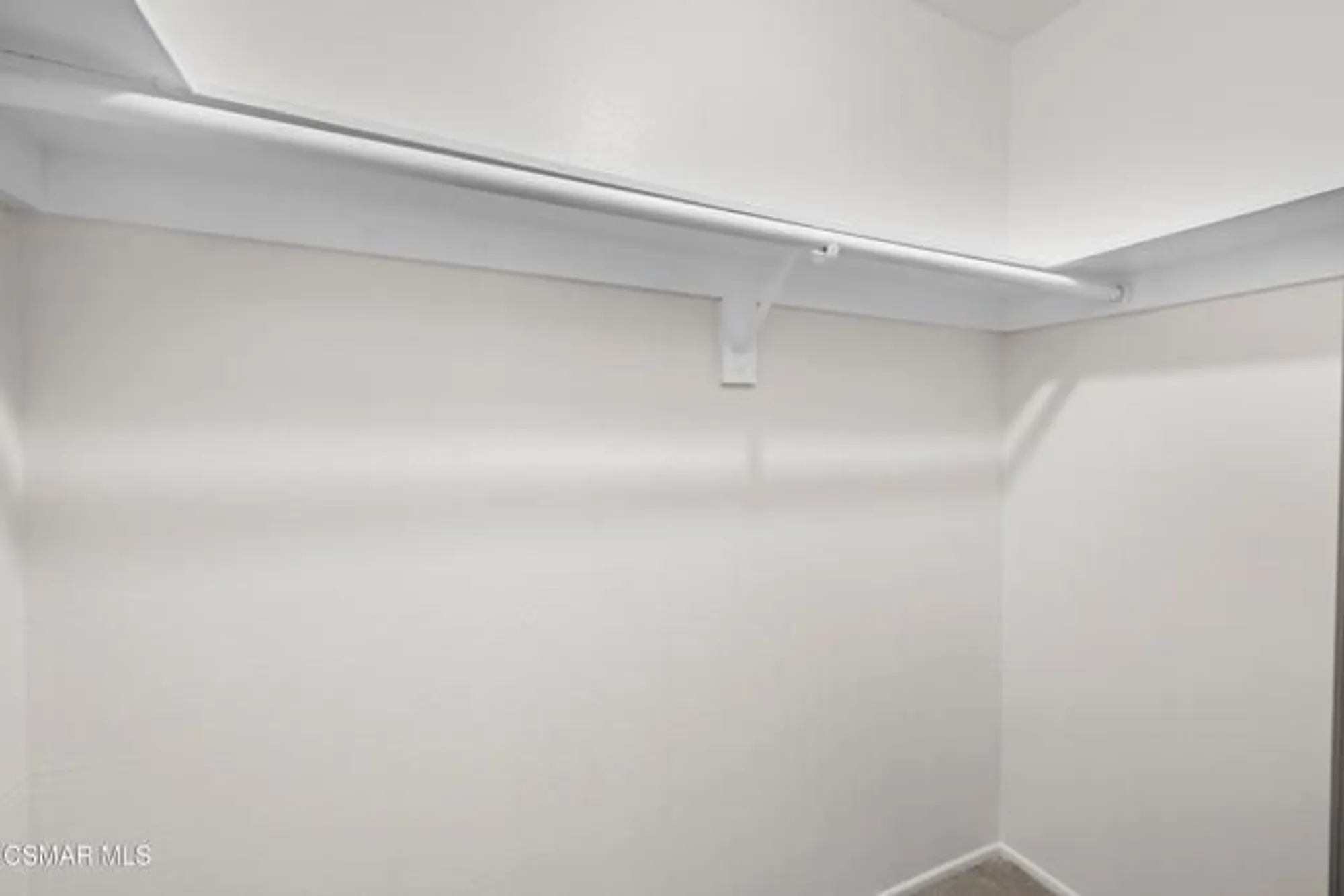 Property Slideshow image 27 of 62 | 224 oakleaf dr 105, Thousand Oaks, CA, 91360