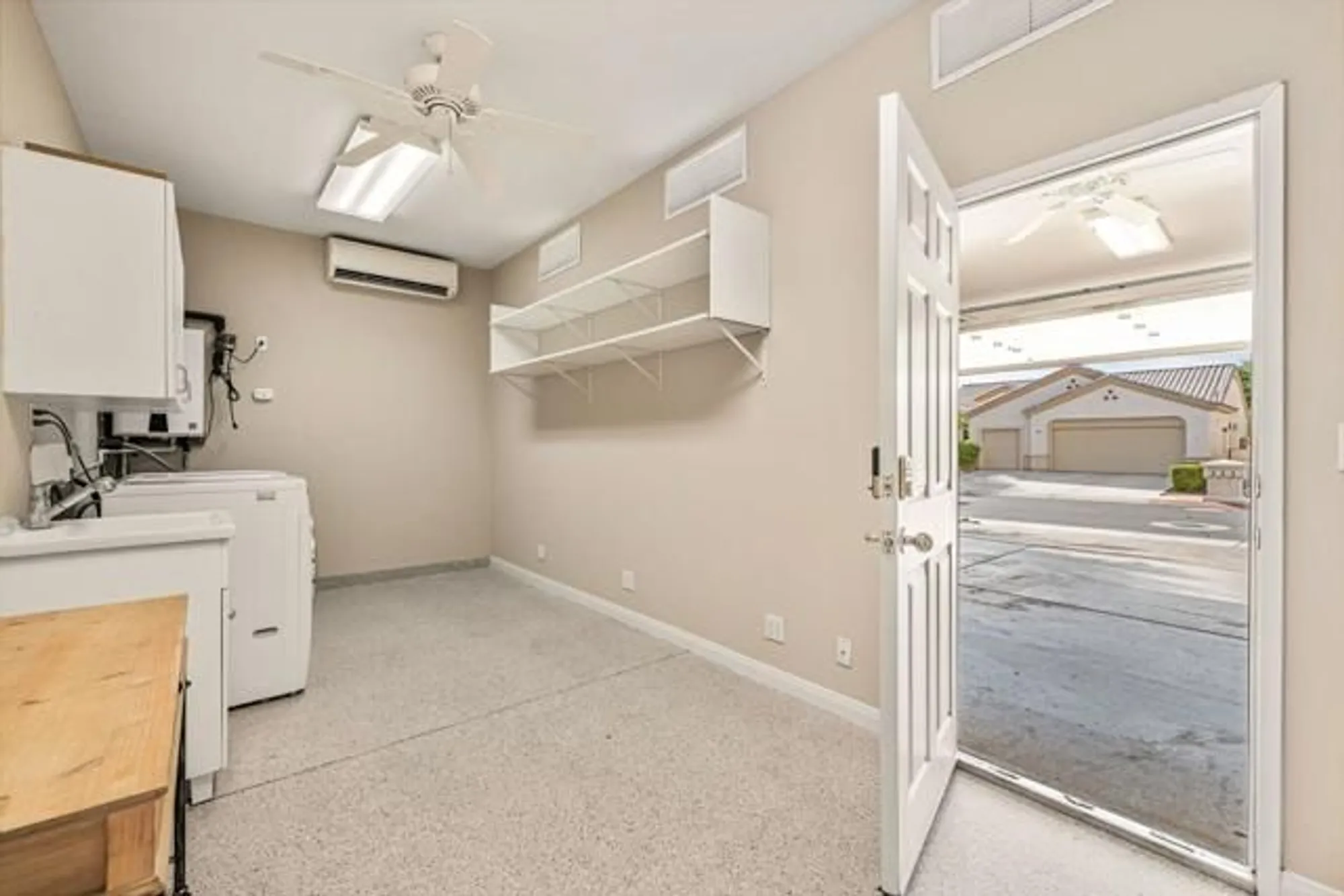 Property Slideshow image 34 of 74 | 78634 falsetto dr, Palm Desert, CA, 92211