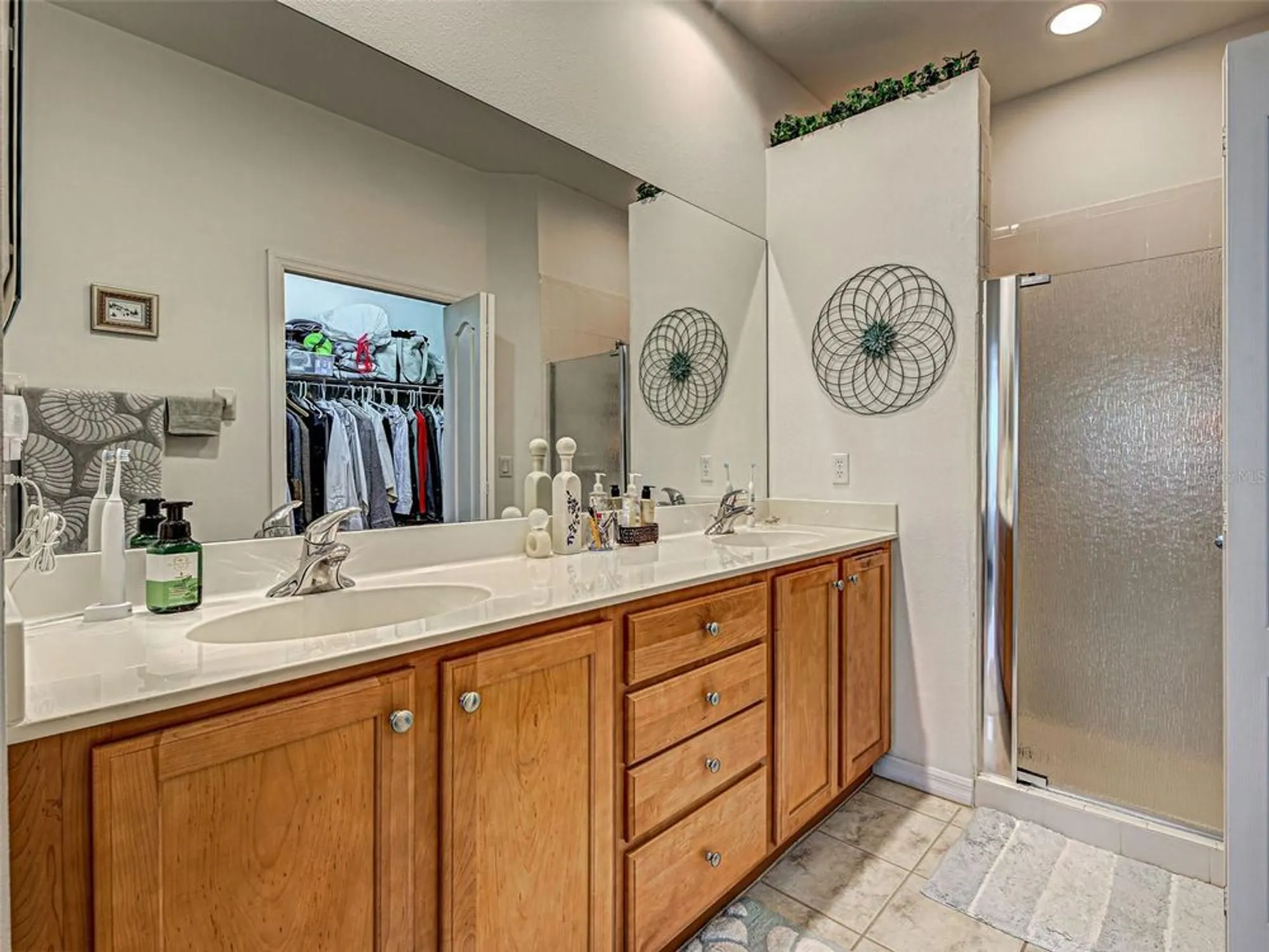 Property Slideshow image 24 of 63 | 4911 whispering oaks dr, North Port, FL, 34287