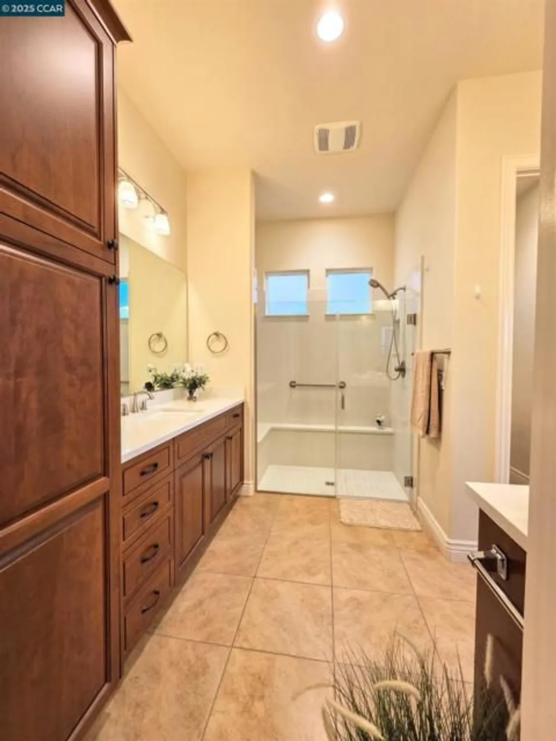 Property Slideshow image 11 of 33 | 1735 veneto ln, Brentwood, CA, 94513