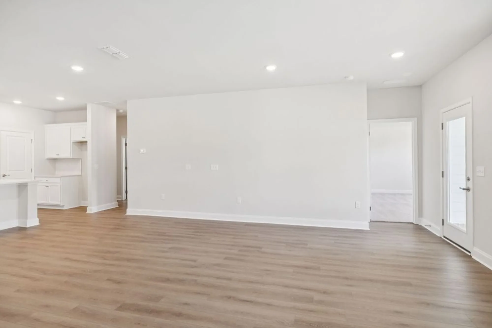 Property Slideshow image 36 of 88 | 308 stonehaus cir, Antioch, TN, 37013