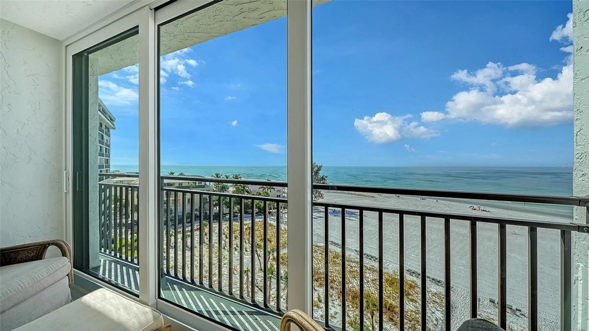 Property Slideshow image 10 of 56 | 19 whispering sands dr 802, Sarasota, FL, 34242