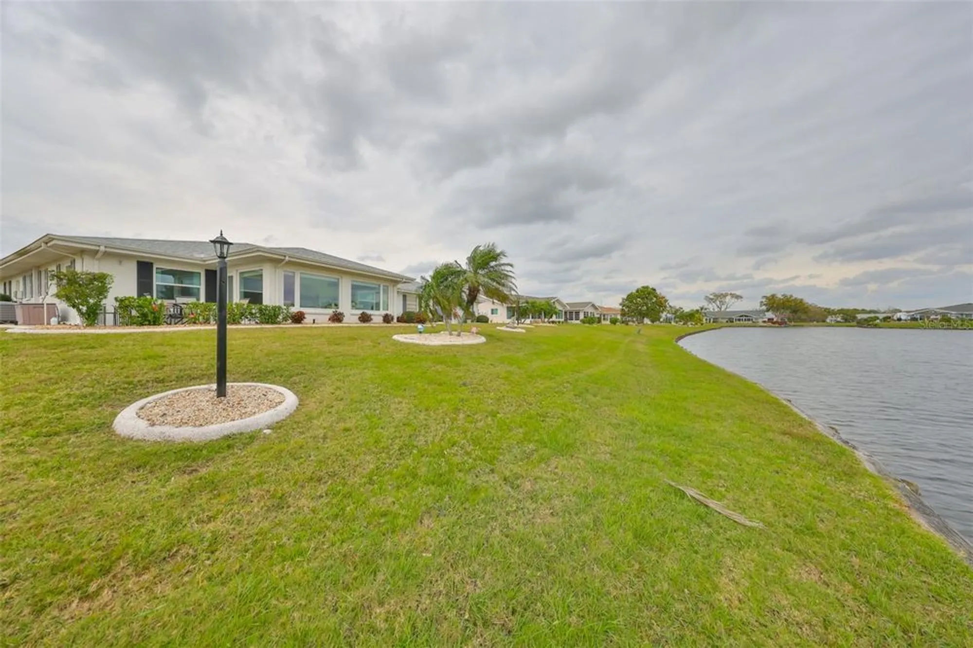 Property Slideshow image 42 of 55 | 1805 columbine pl, Sun City Center, FL, 33573