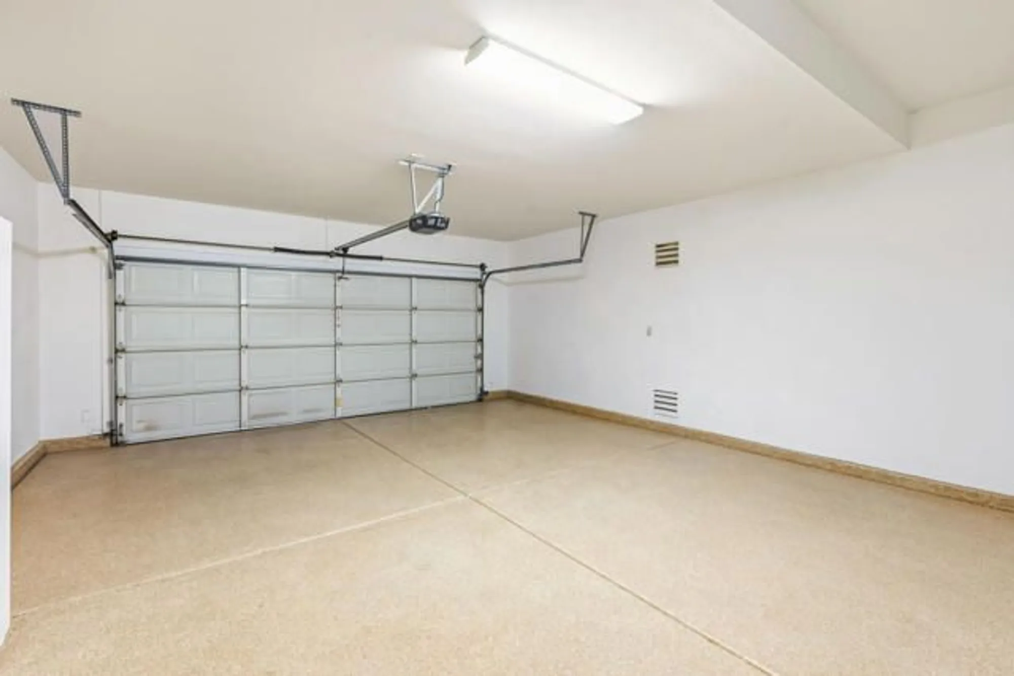 Property Slideshow image 28 of 38 | 35193 rosemont dr, Palm Desert, CA, 92211