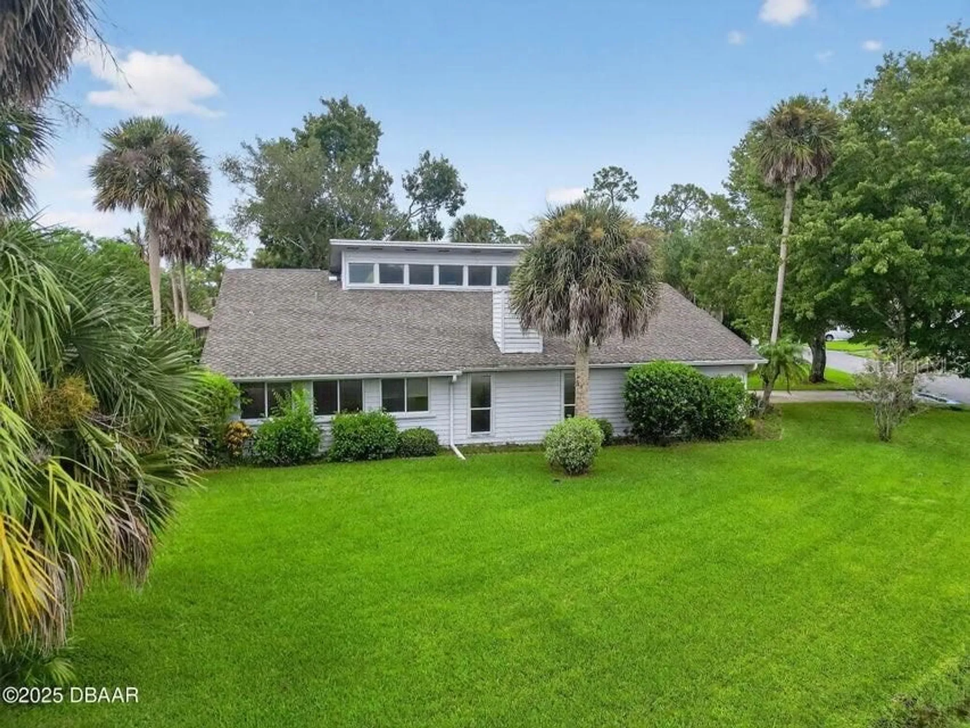 Property Slideshow image 3 of 43 | 236 gull dr, Daytona Beach, FL, 32119