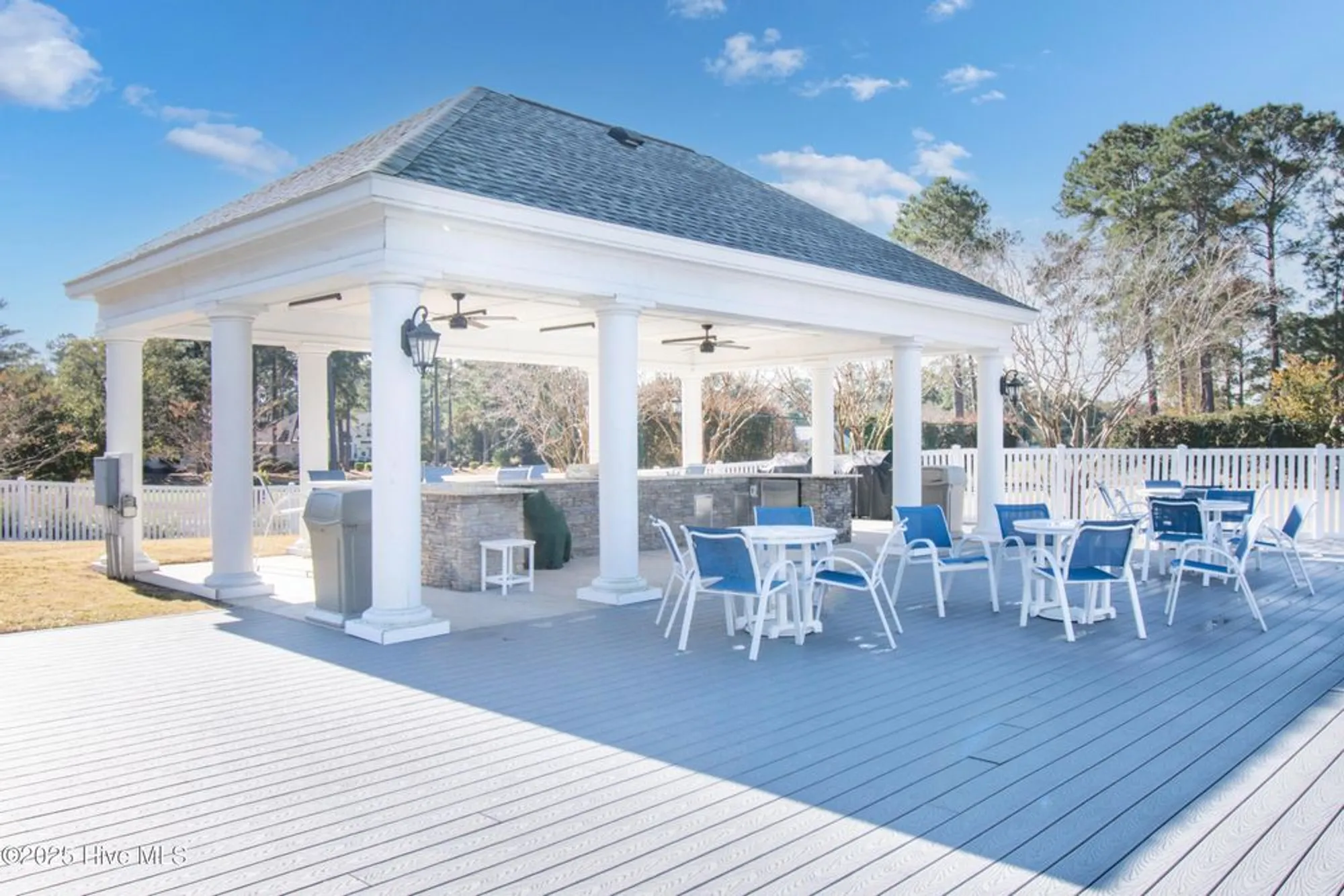 Property Slideshow image 29 of 35 | 330 s middleton dr 609, Calabash, NC, 28467